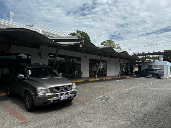 Plaza comercial en venta en la Guácima de Alajuela - foto 6