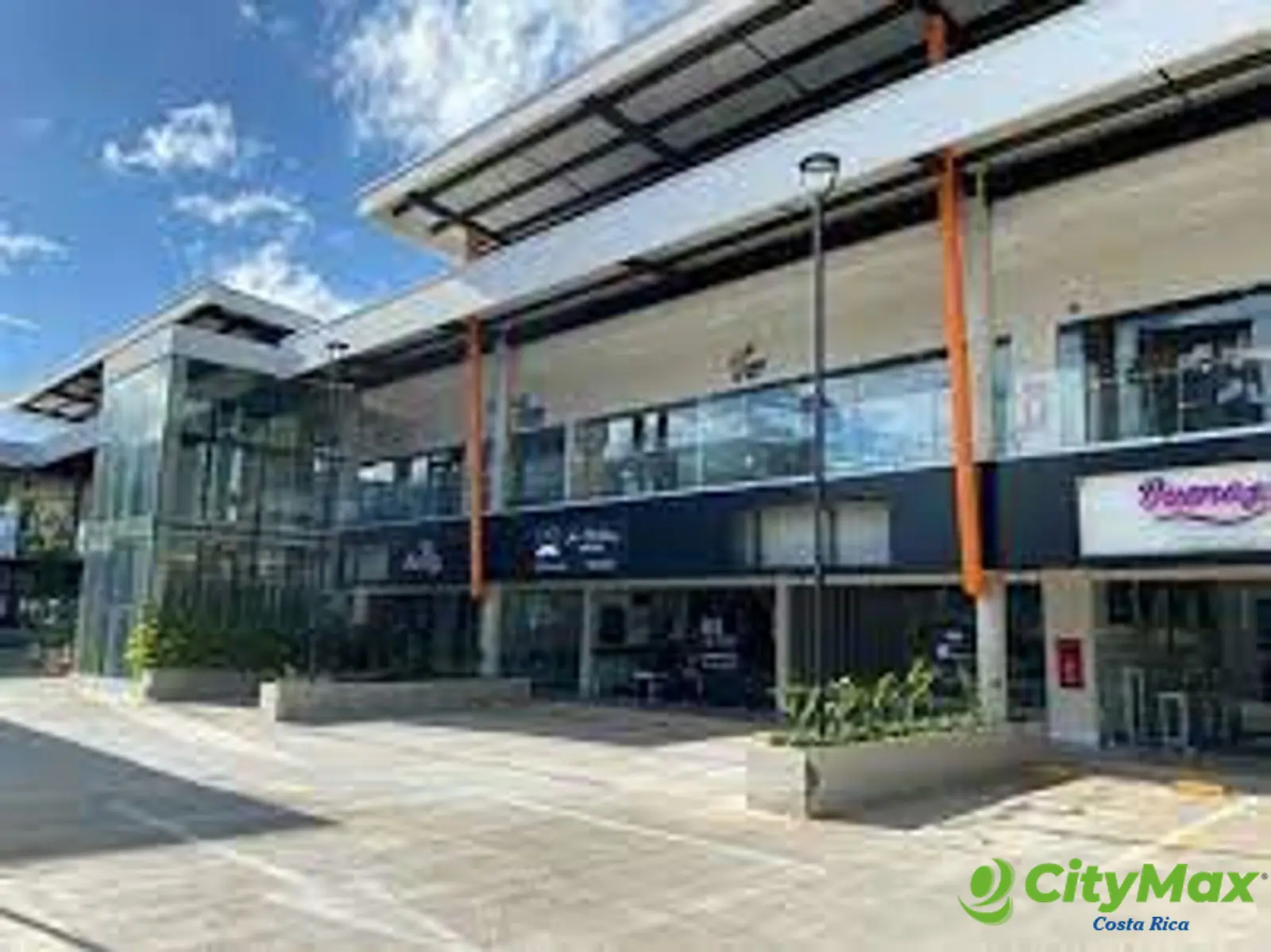 Centro Comercial Pinares Pleace Curridabat San José C.R. - foto 1