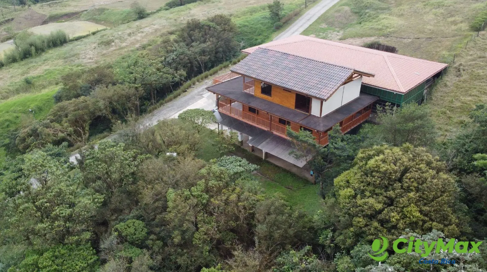 Casa en Finca en venta en Dulce Nombre de Coronado - foto 1