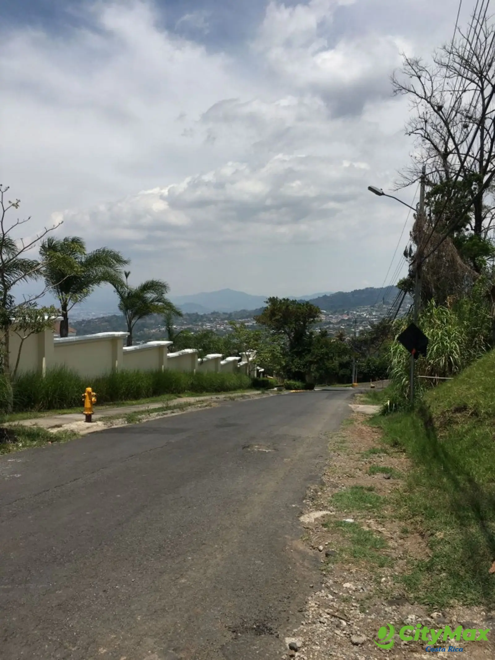 Vendo  lote para construir con vista panorámica Escazú - foto 1