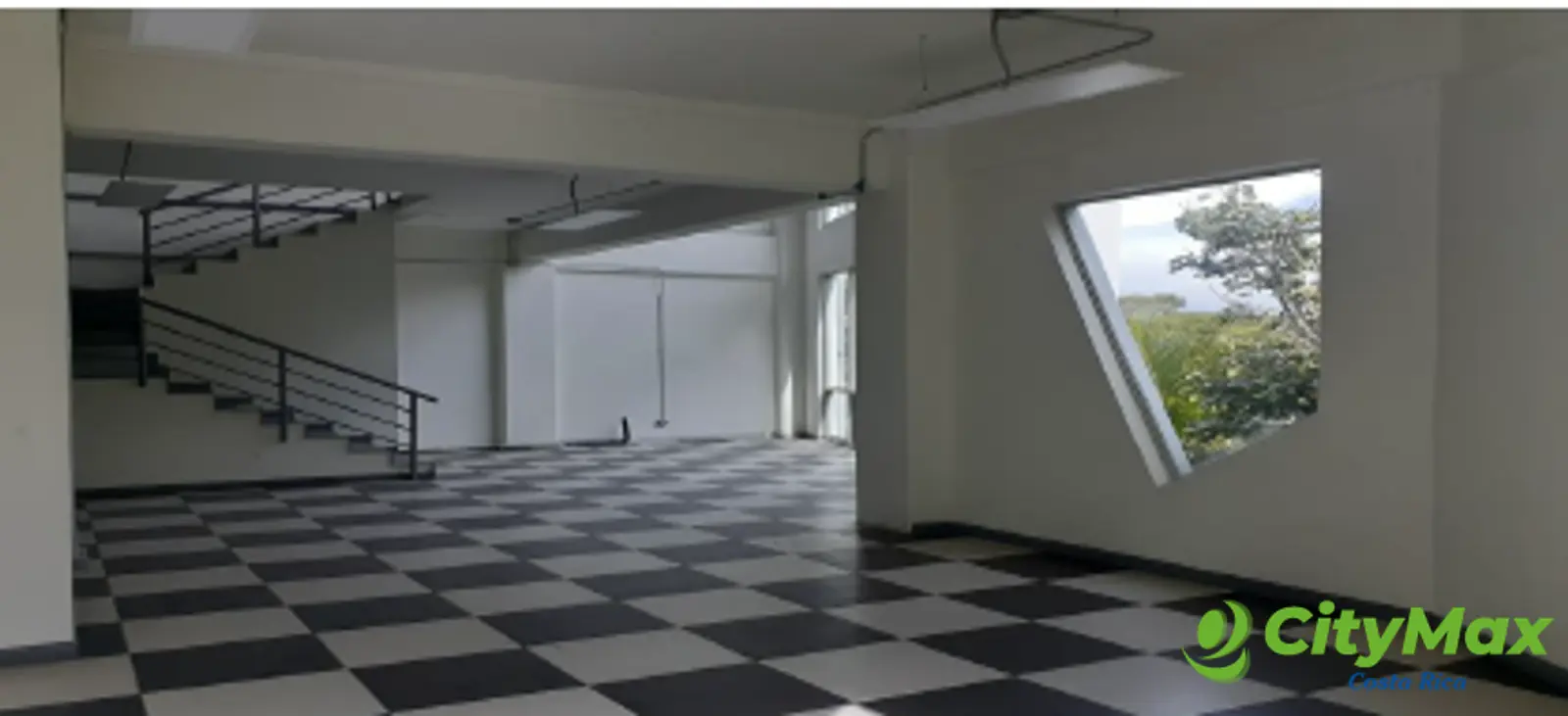 Oficina 350.79 m2 en Alquiler en San Rafael de Escazú - foto 1