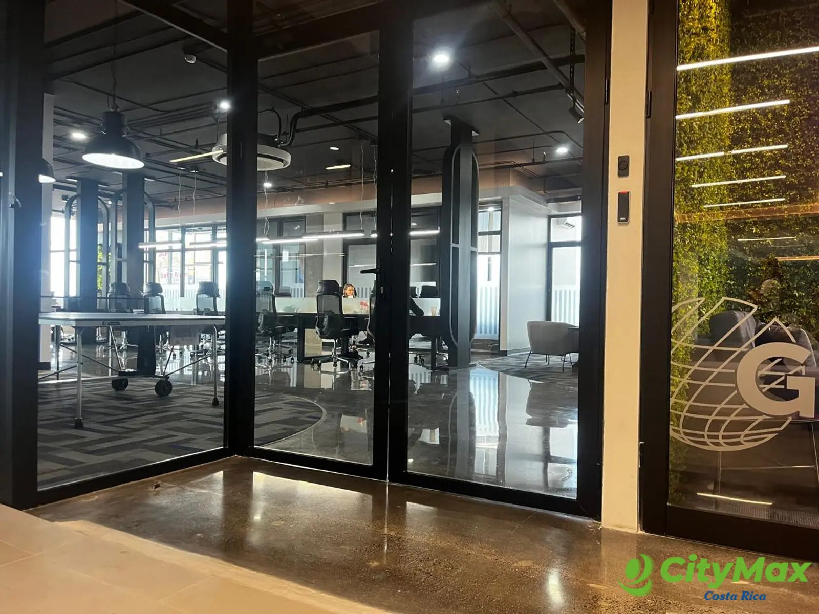 Alquiler de local u Oficina de 55m2 en San Pedro, SJ.  - foto 1