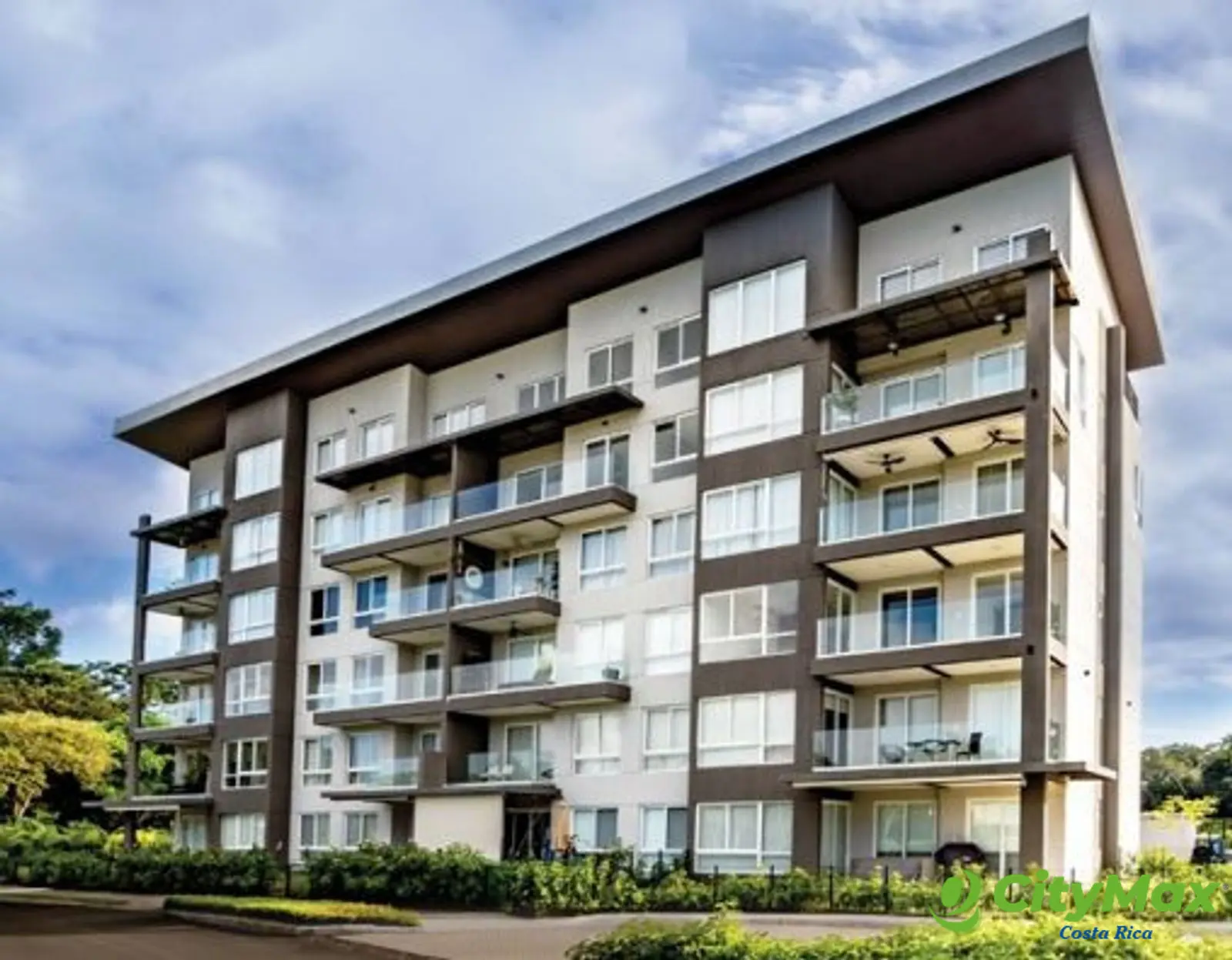Apartamento en venta en Jacó en condominio Exclusivo - foto 1