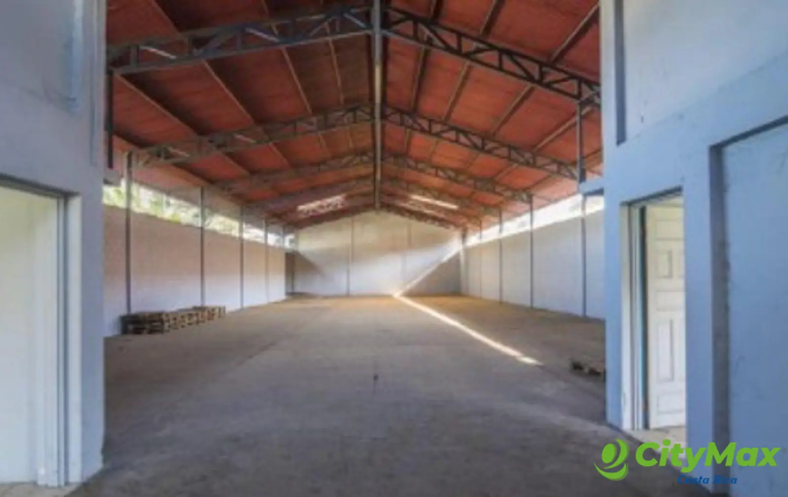 Bodega de Renta en complejo en Guapiles Limón - foto 1
