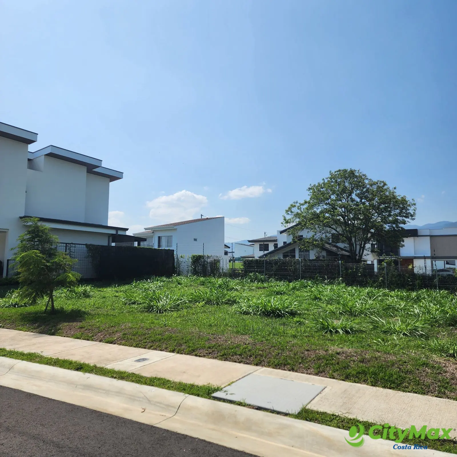 En venta lotes en exclusivo condominio en San Rafael - foto 1