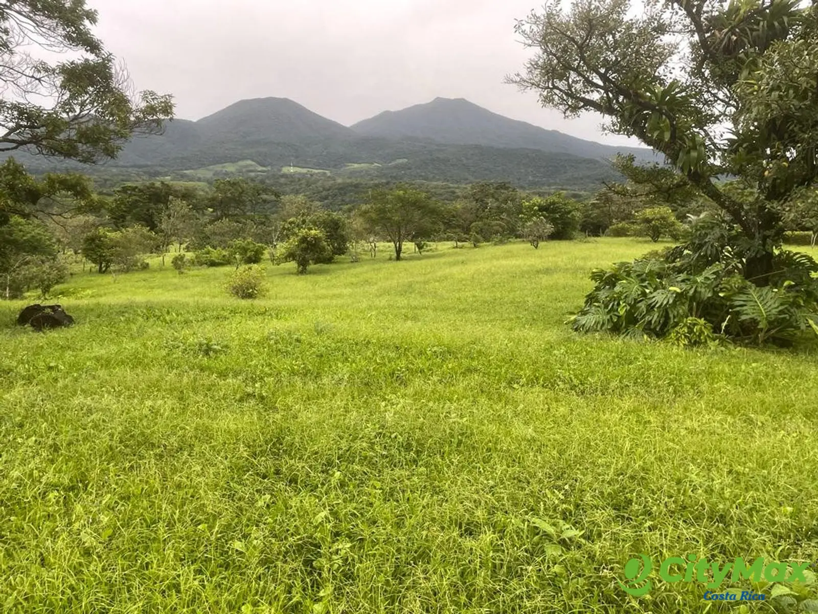 En Venta terreno en Rio Naranjo de Bijagua Guanacaste - foto 1