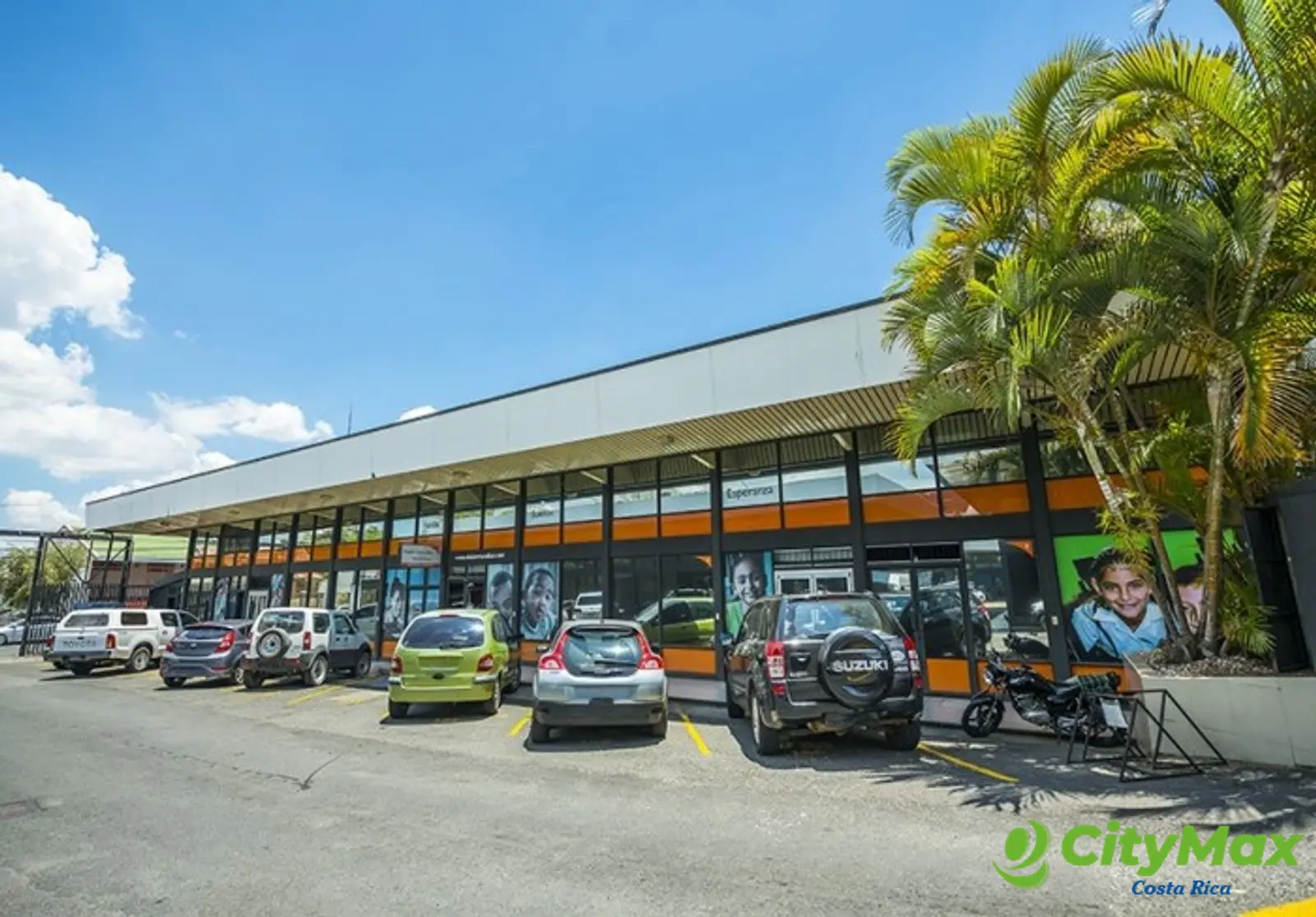 Local Comercial en renta Centro Comercial San Jose - foto 1