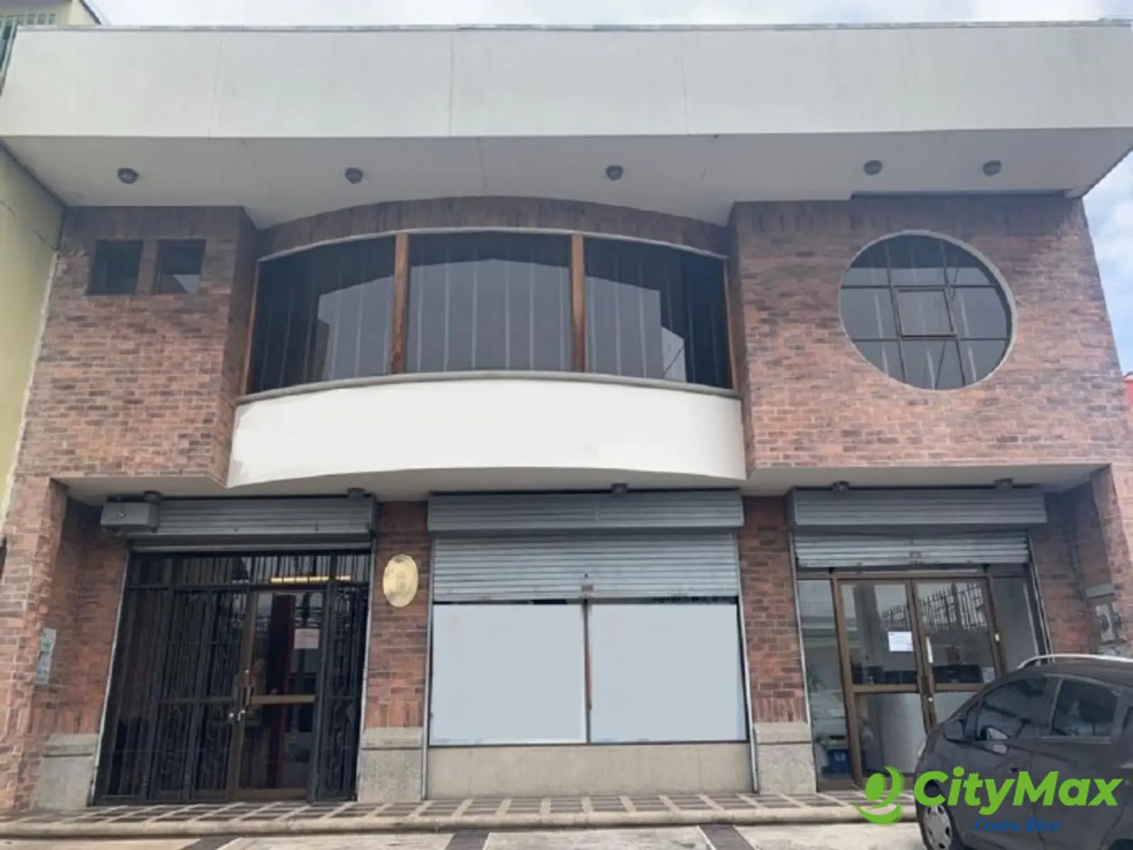 Edificio en Venta en Rohrmoser Ideal para Inversión - foto 1
