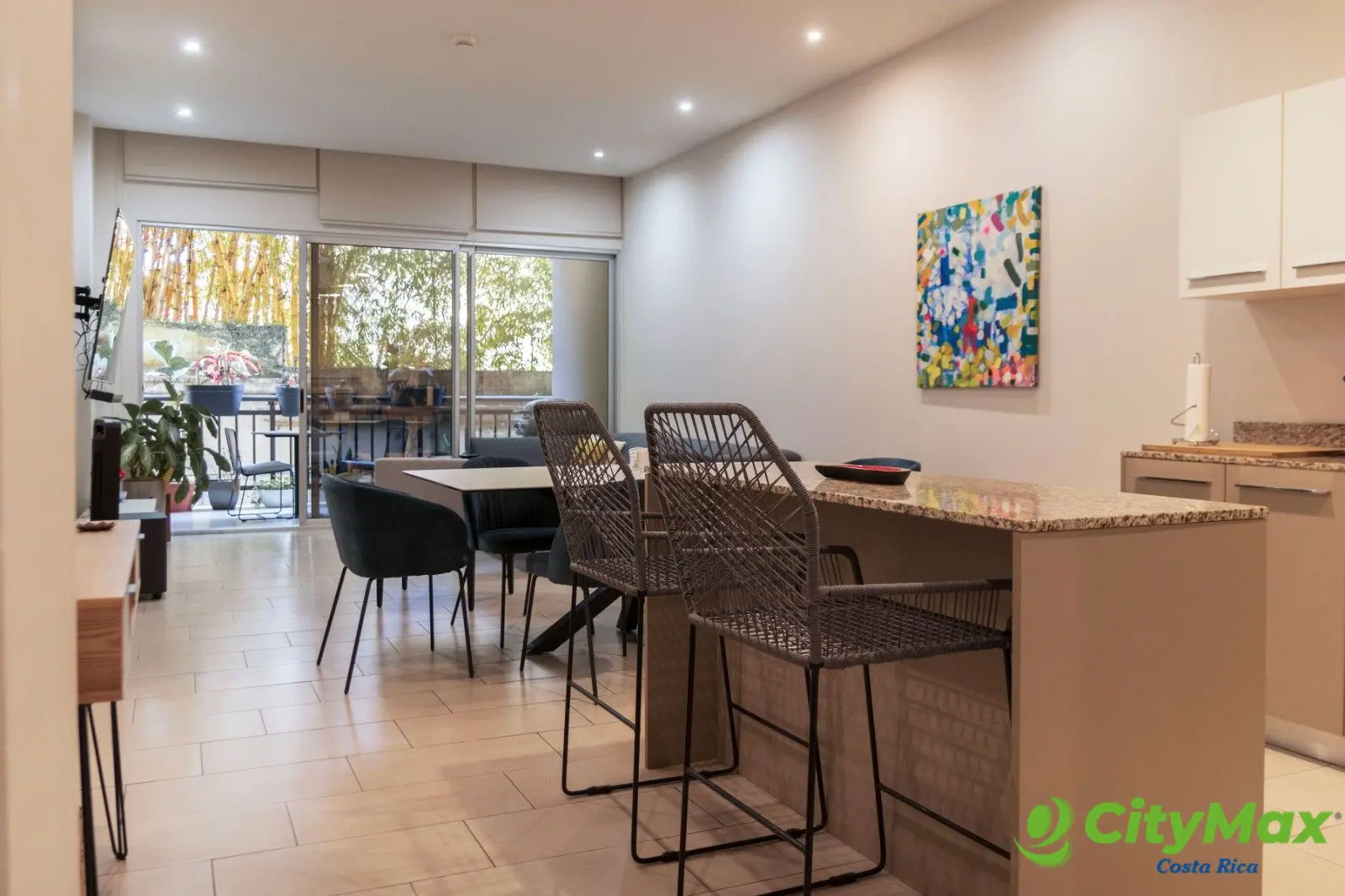 Apartamento en Venta en Escazú para Residencia o renta - foto 1
