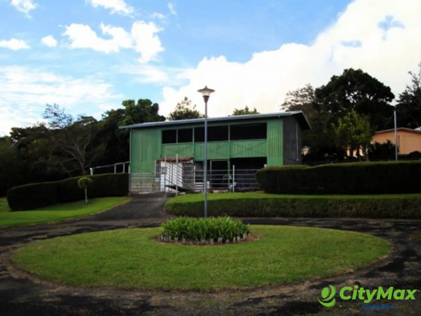 Se vende hermosa Finca en Angeles, San Rafael, Heredia - foto 2