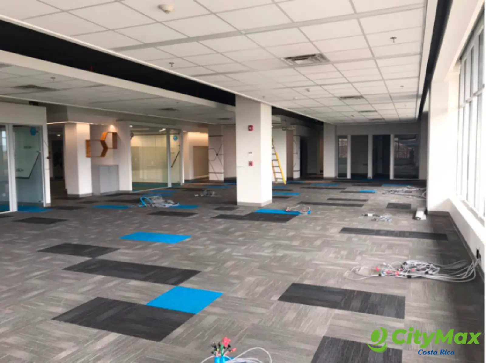 Amplia Oficina En Alquiler de 1650m² en Belén SJO - foto 3