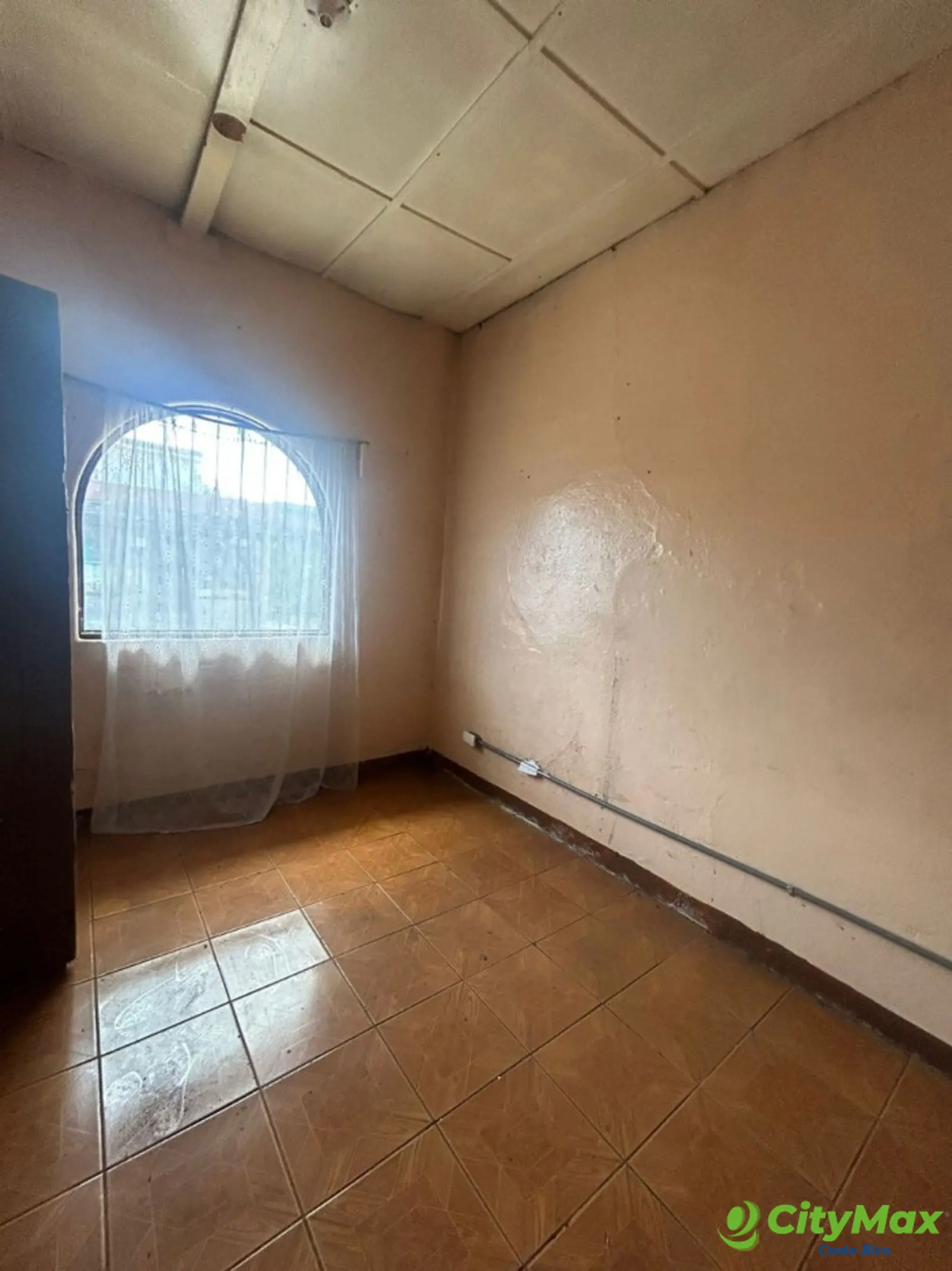 Casa en Venta con Uso suelo Mixto, en Heredía Centro! - Habitación principal