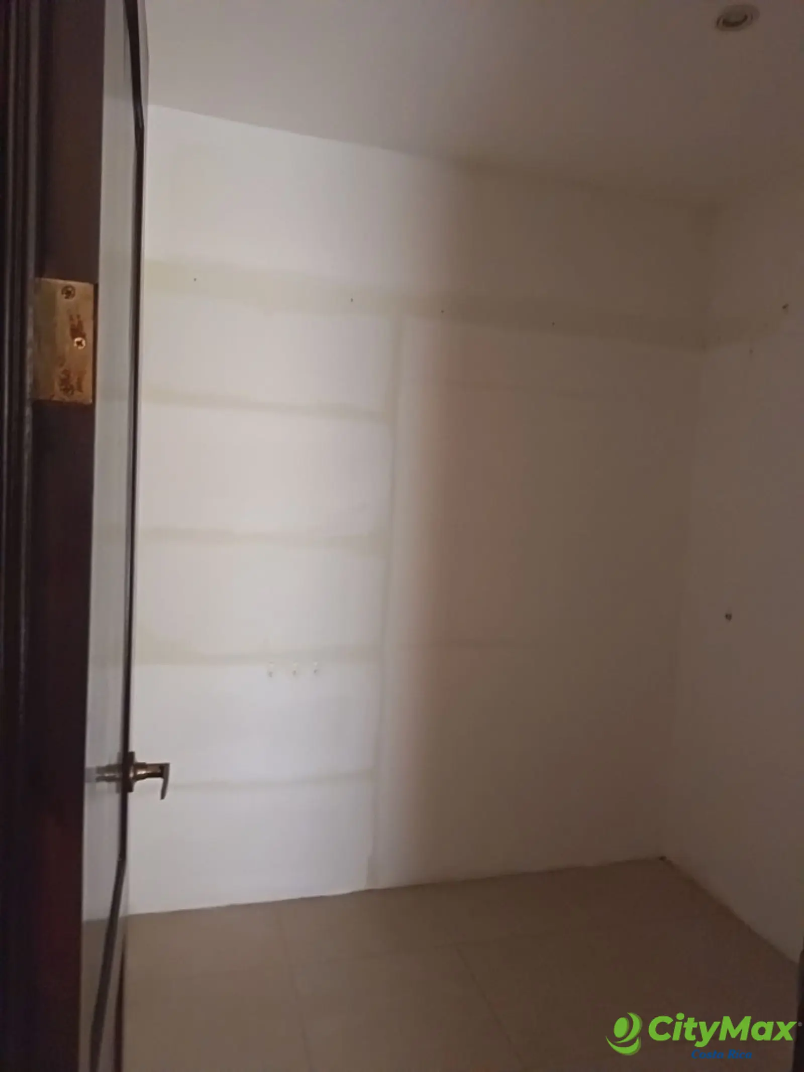 Hermosa Casa en Venta en San Rafael de Escazú San José. - foto 6