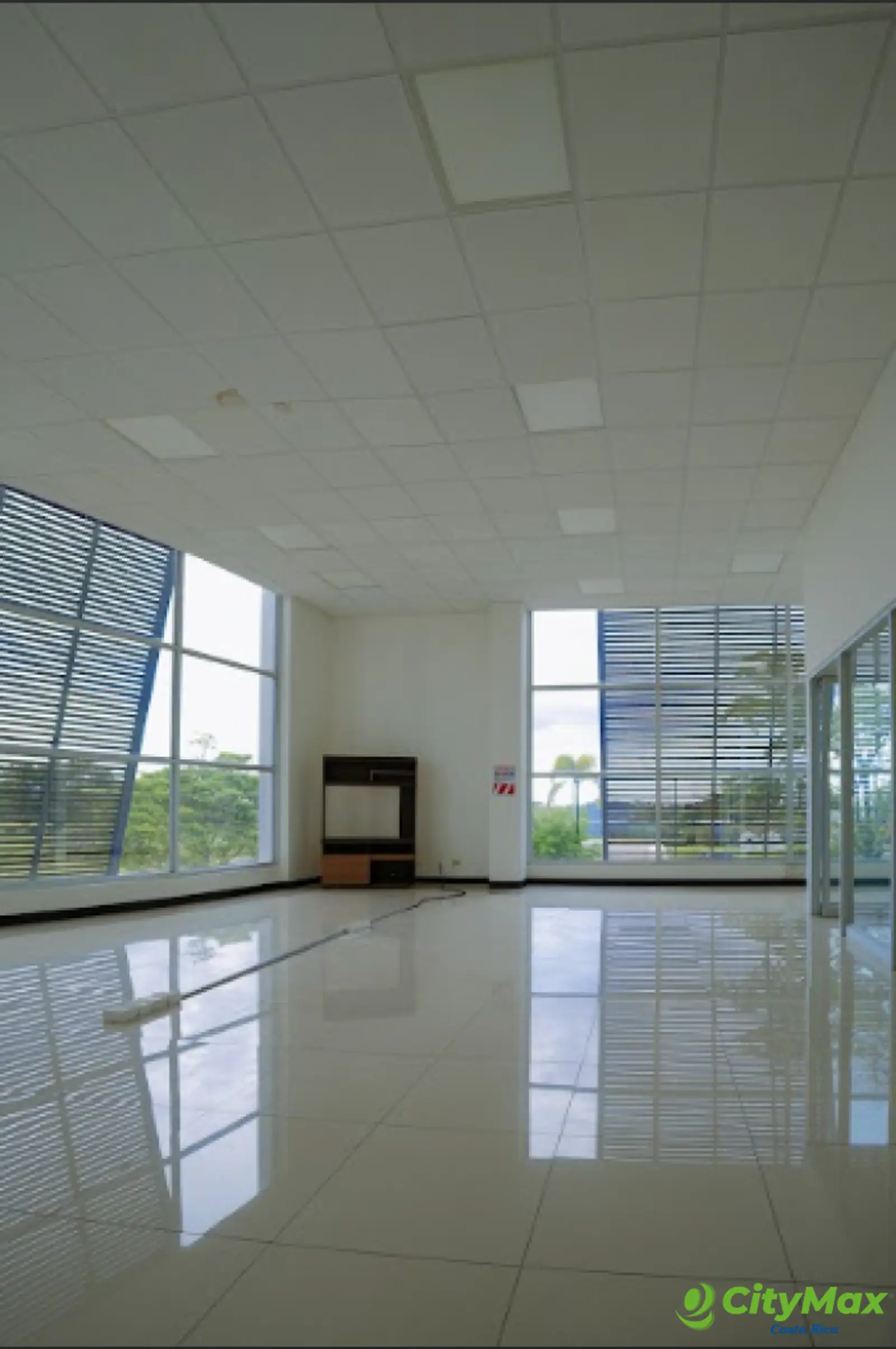 Renta Oficina en plaza Comercial, Libería Guanacaste - foto 5