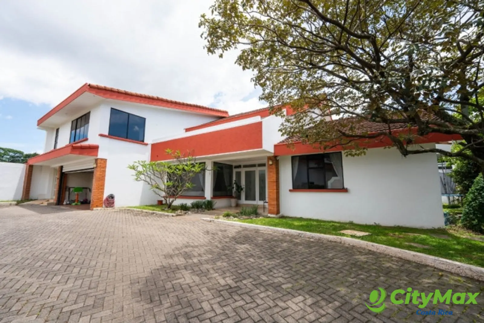 Venta de amplia y hermosa casa en Belen en Heredia  - foto 6