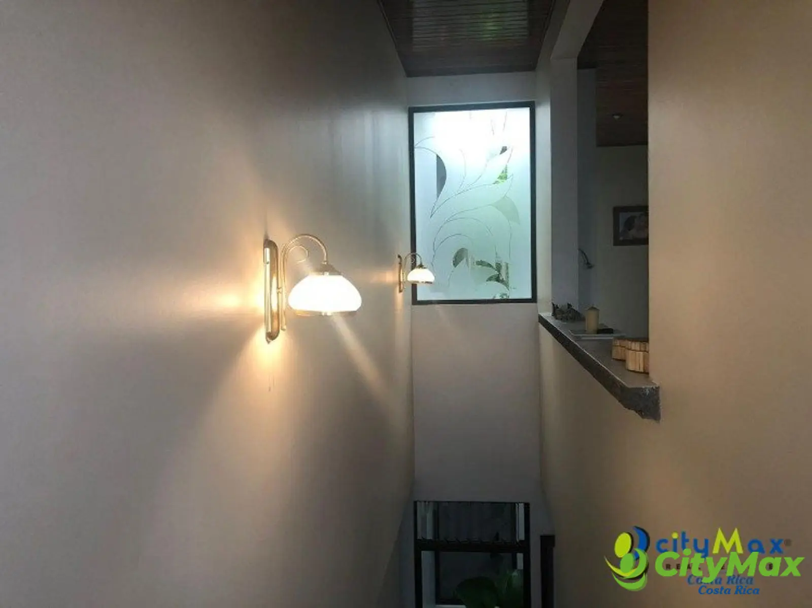Casa en venta en Alajuela Centro, cercana a Pizza Hut. - foto 6