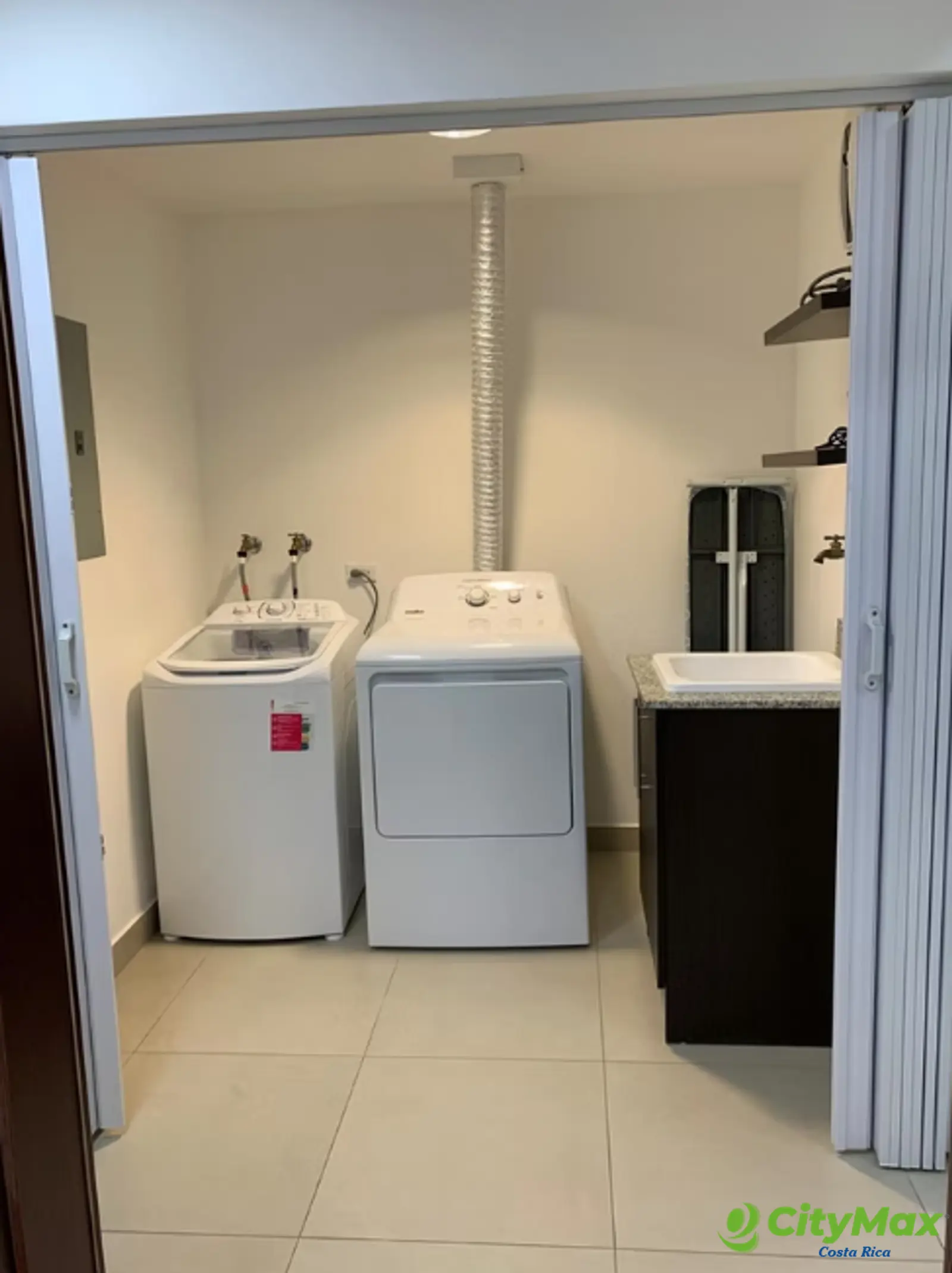 Hermoso Apartamento en renta en La Sabana Norte, SJ. - foto 5