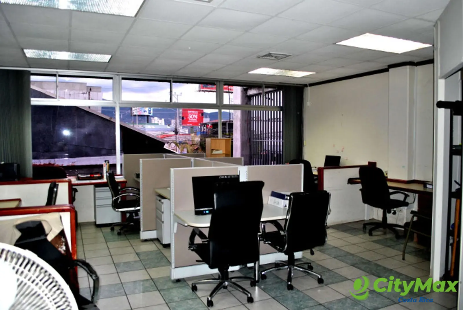 Oficina en La Uruca Ideal para Inversión o Empresa - foto 3