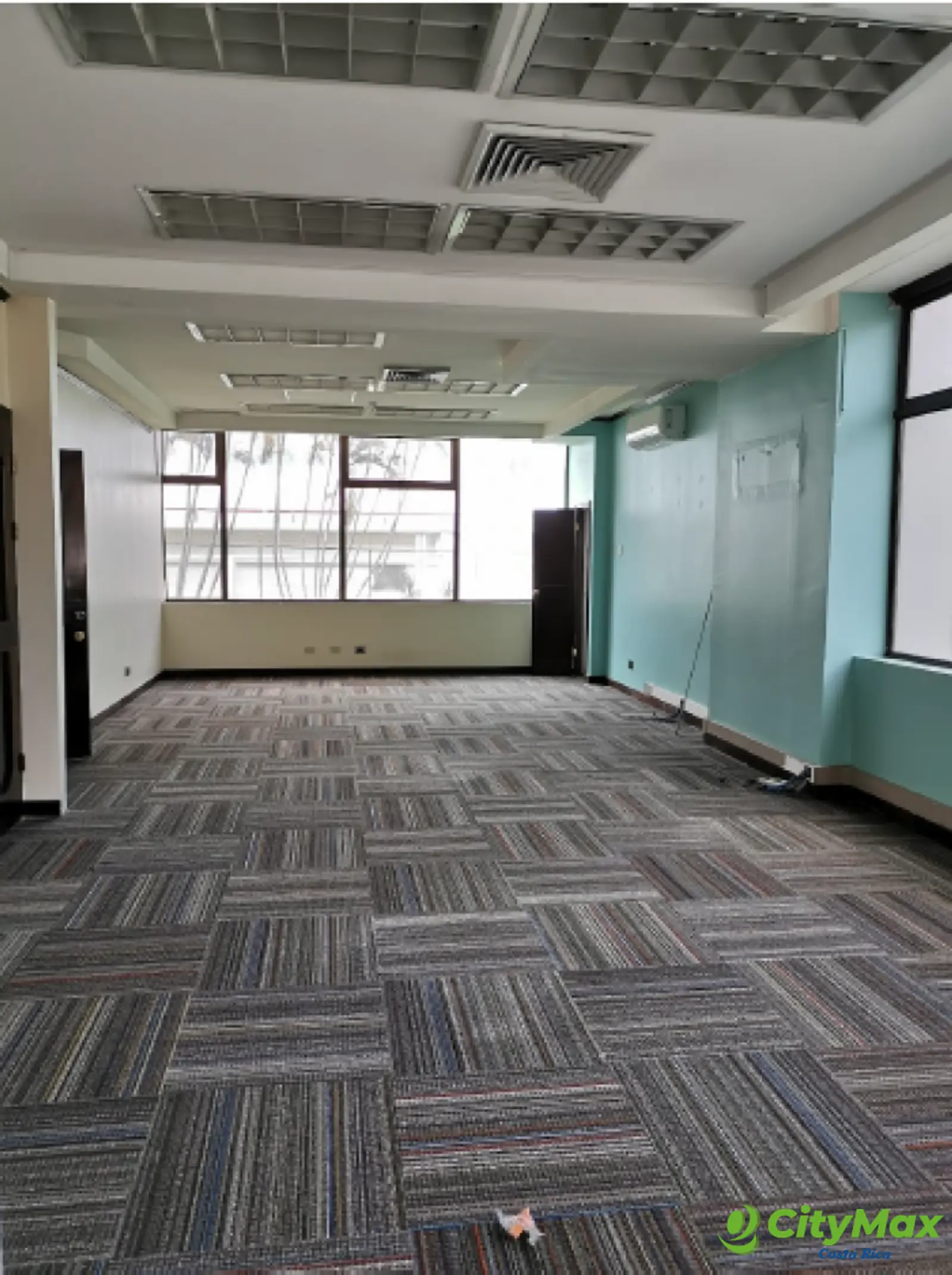 Oficinas en Alquiler con 1,056 m² en Barreal Heredia - foto 16