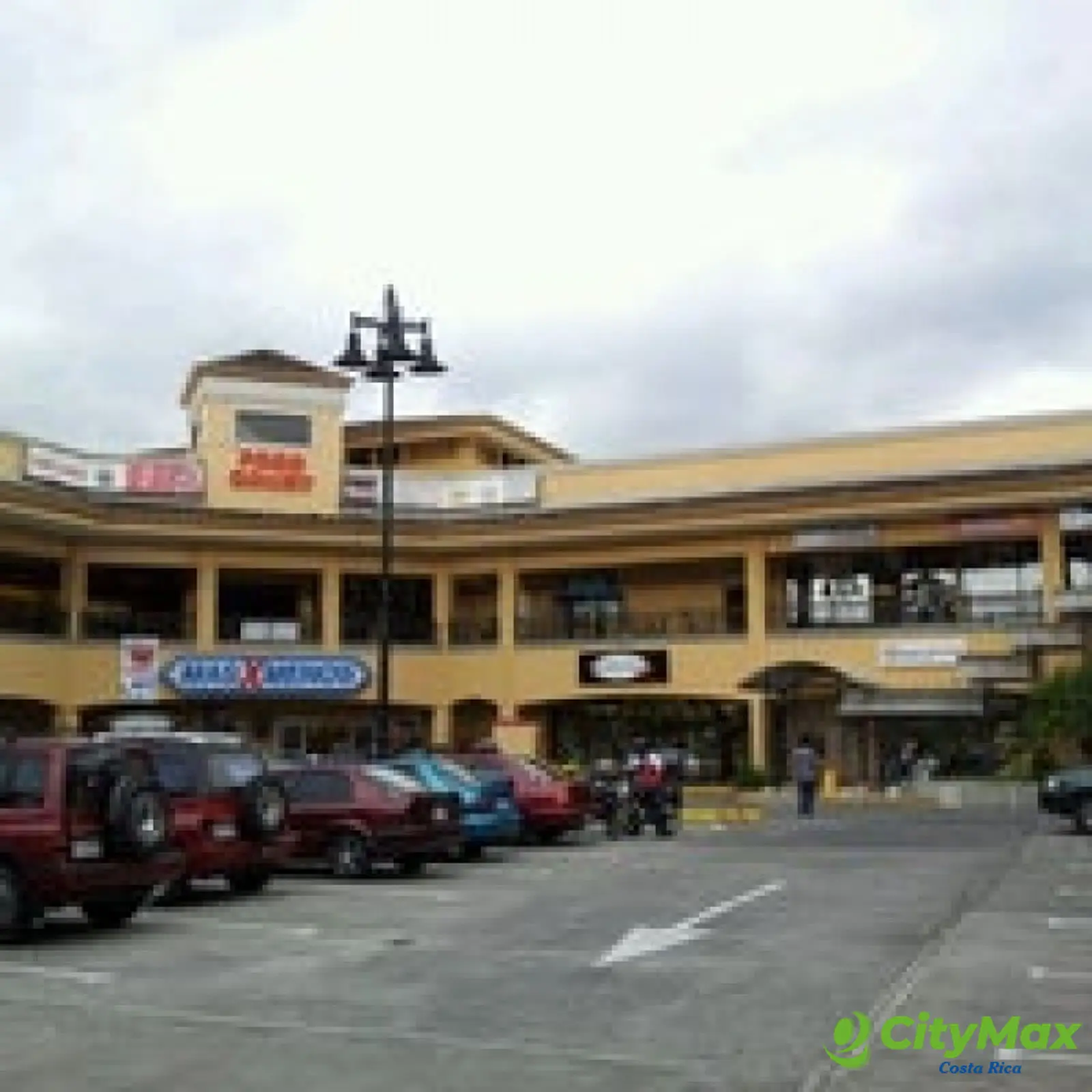 Local Comercial en Renta CC Plaza Rohrmoser San Jose - foto 4