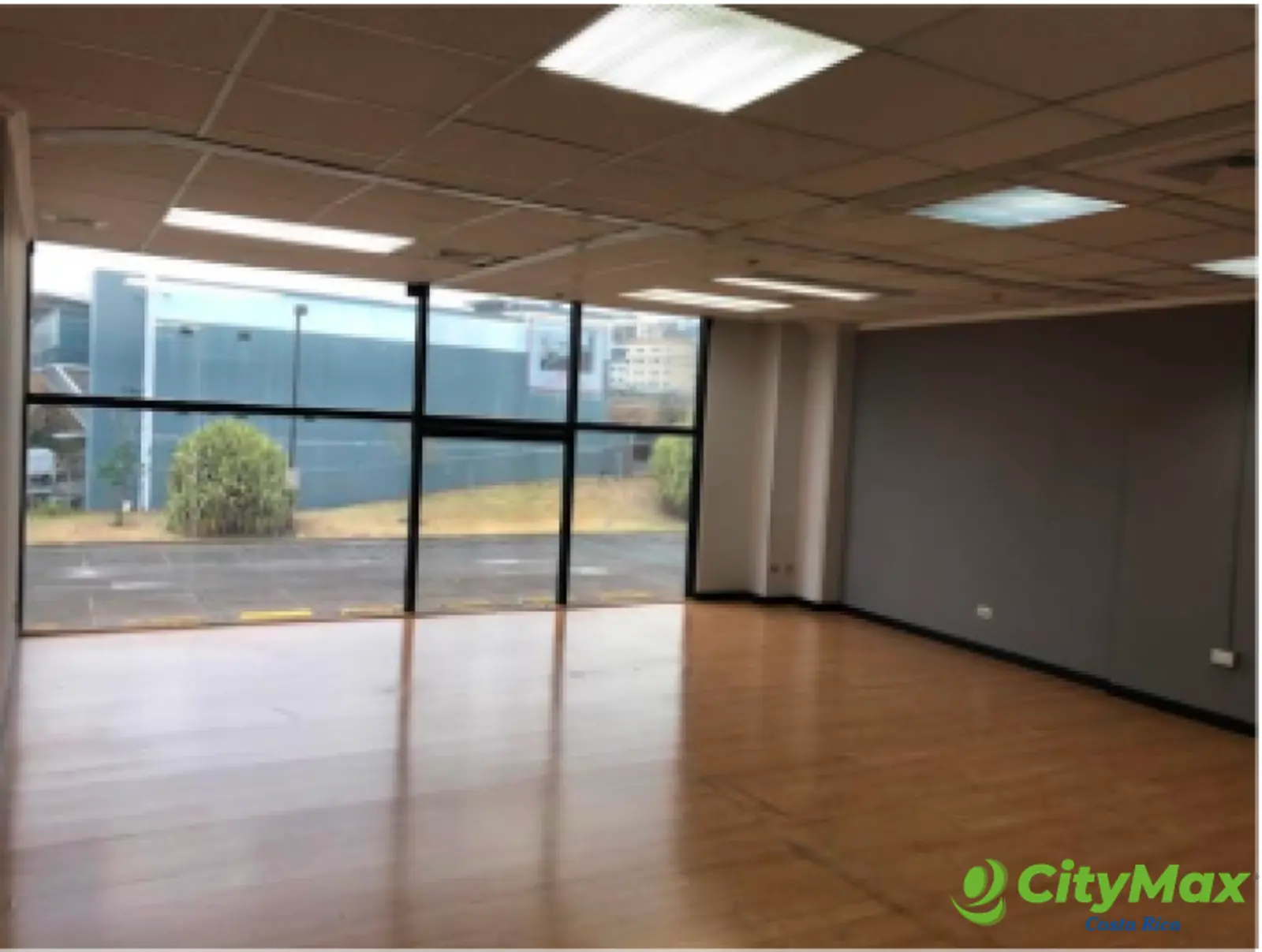 Oficina en alquiler de 96 m² en Oficentro en Escazú - foto 3