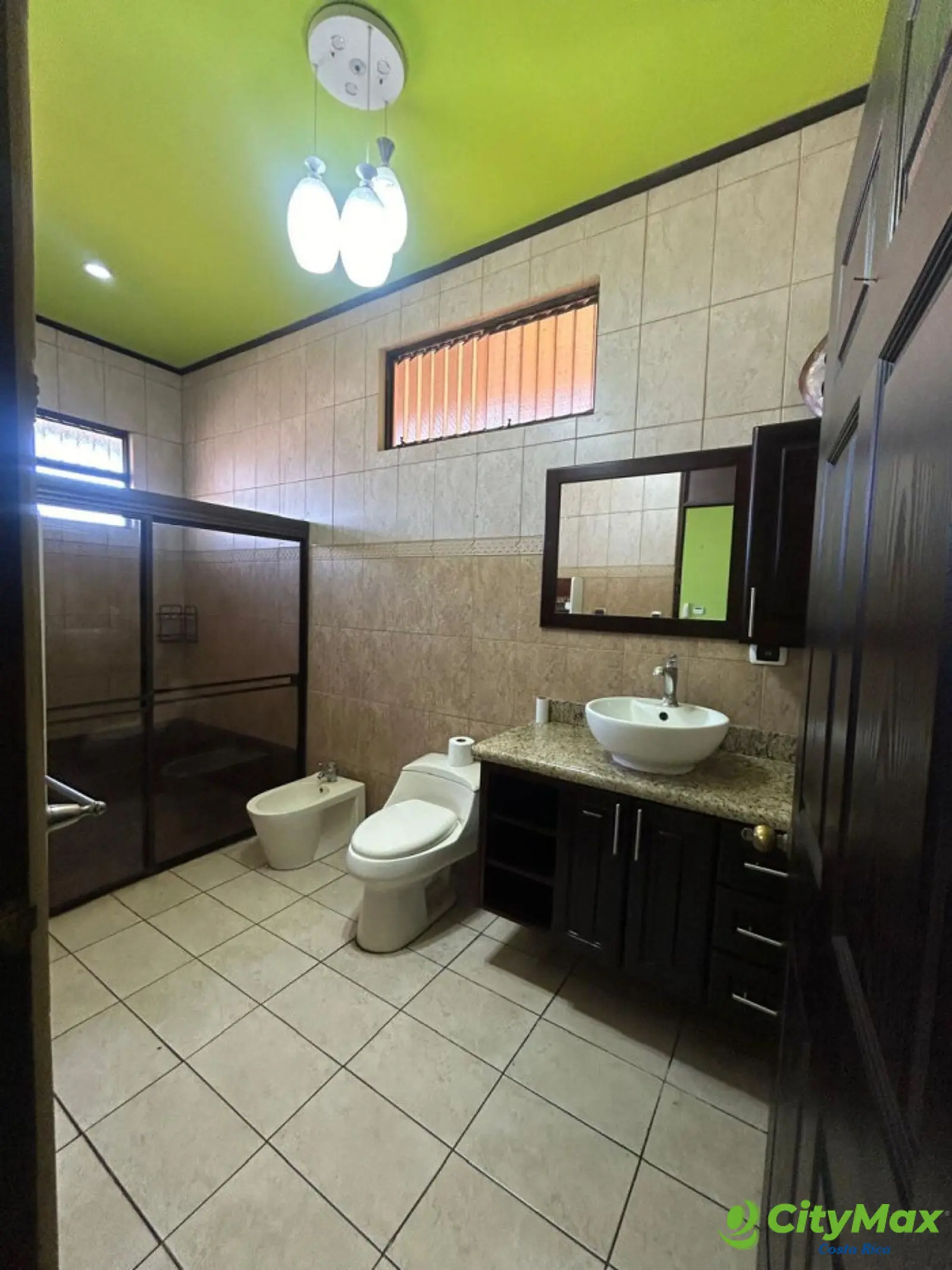 Venta de hermosa casa en Heredia Mercedes Norte  - foto 8