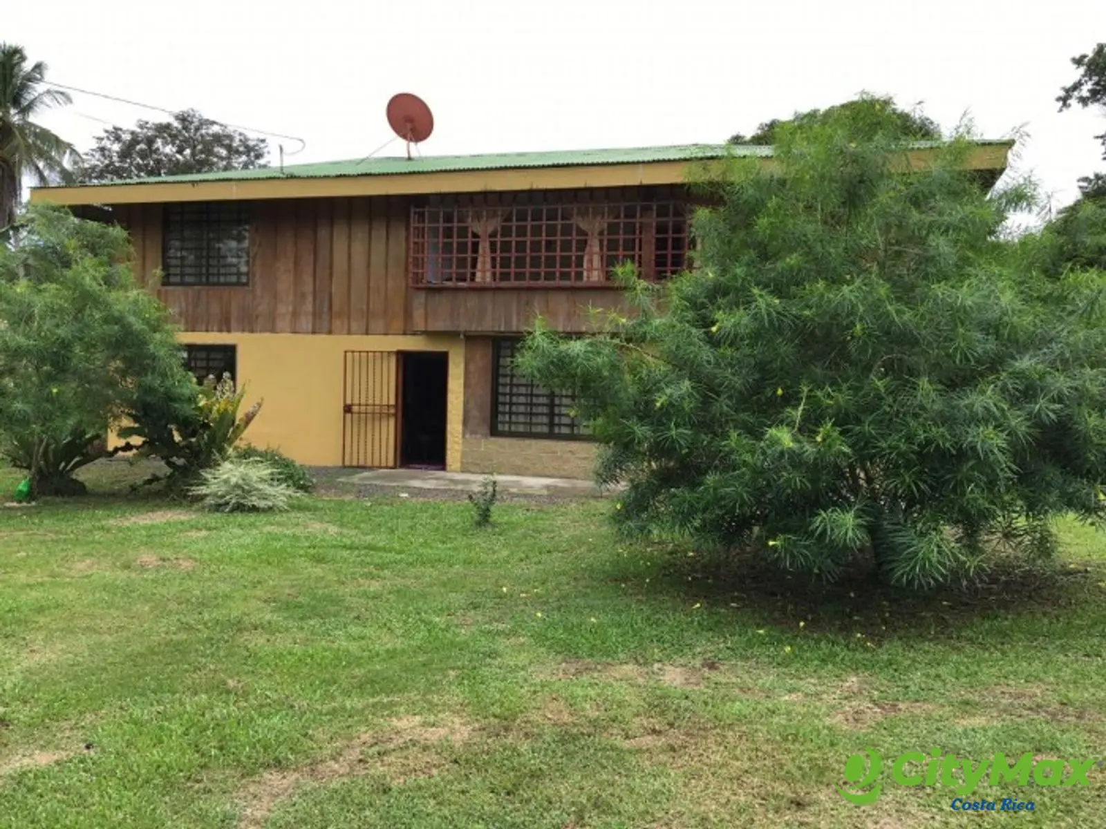 Gran Propiedad en Pocora Limón Ideal para Inversión - foto 3