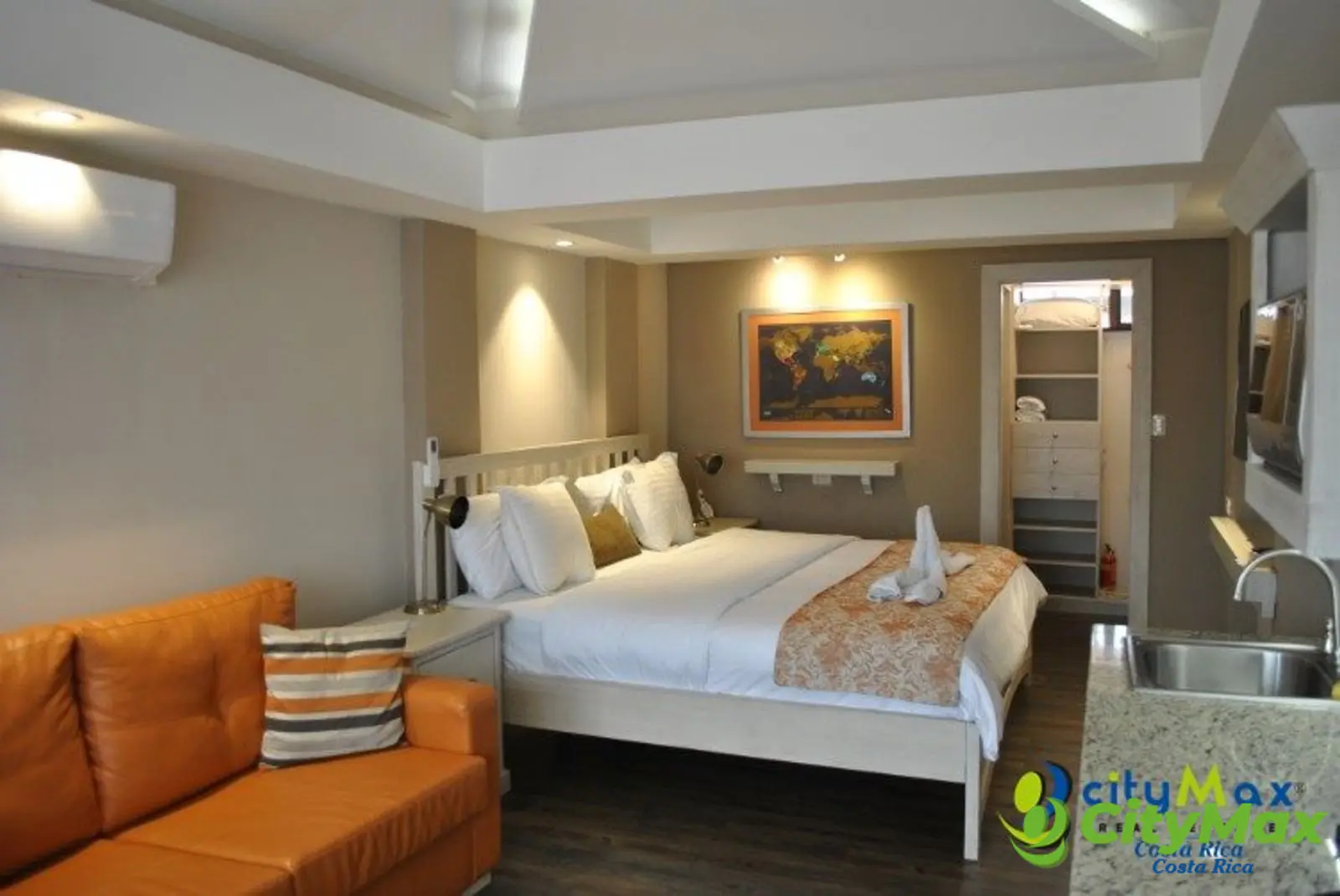 Edificio en Venta Locales y Apartamentos en Alajuela - foto 2
