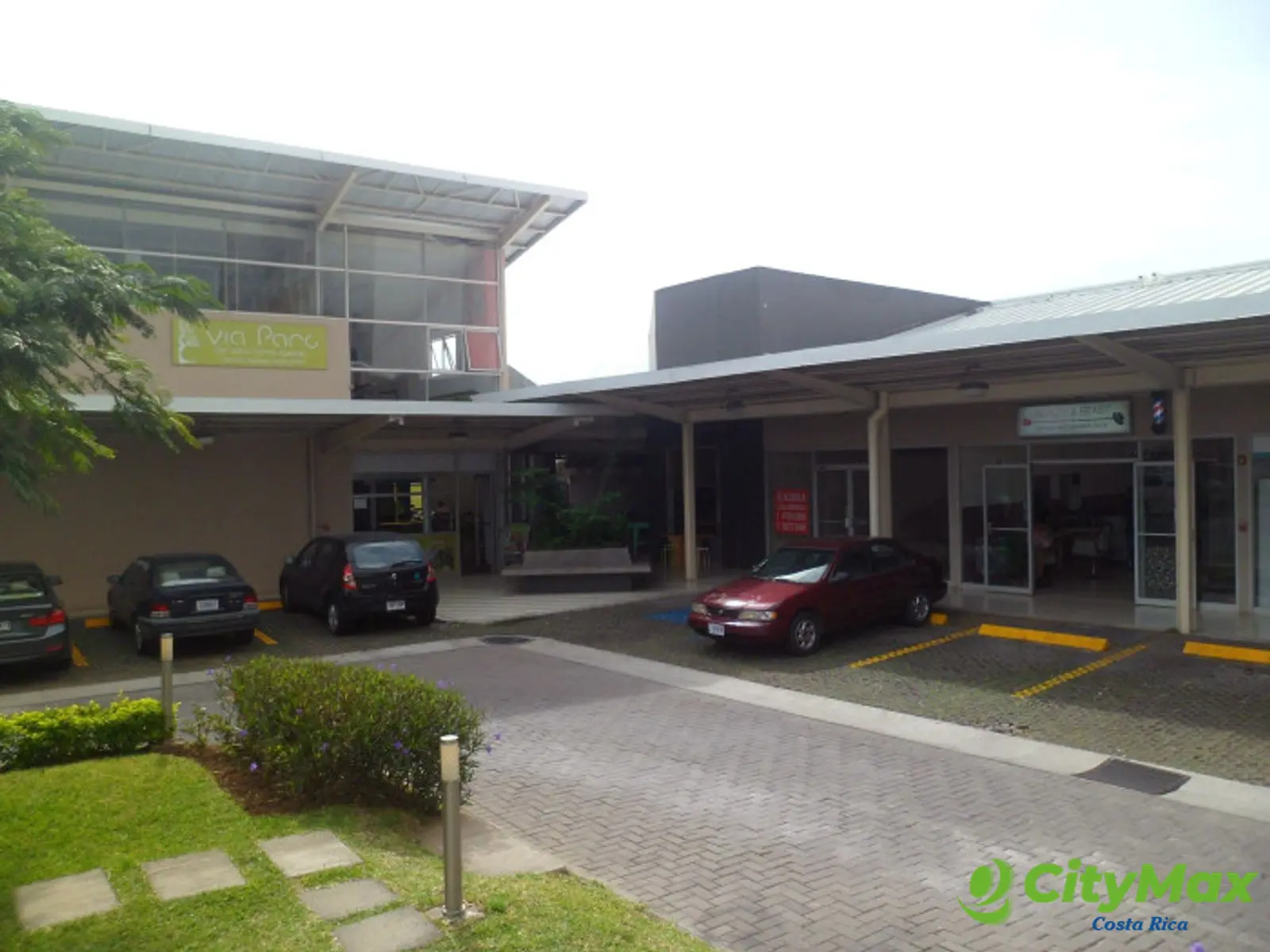 Local de mediano tamaño en Alquiler Heredia Costa Rica - foto 2