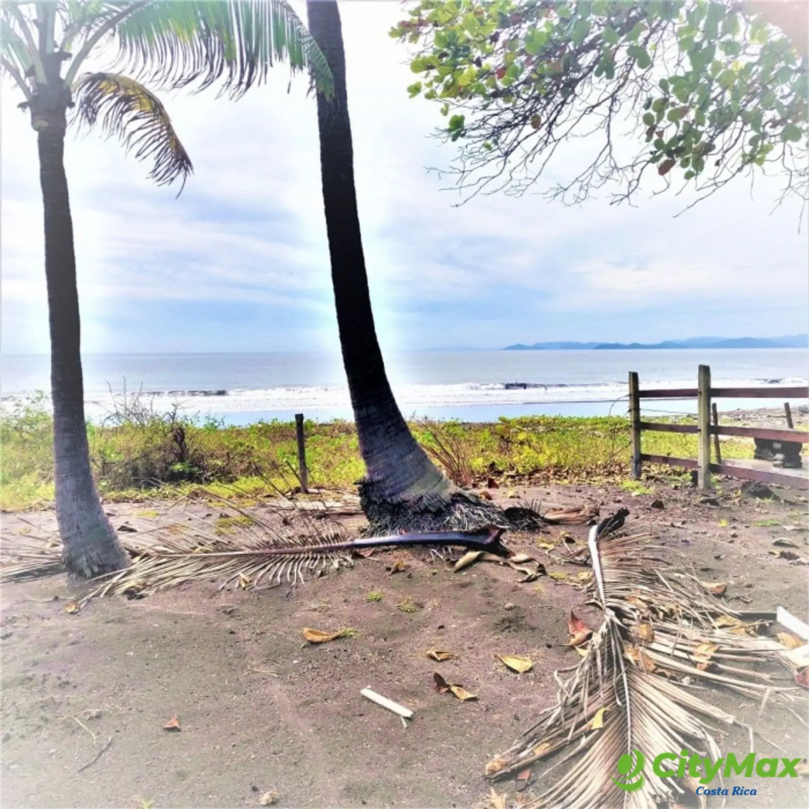 Lote Exclusivo en venta en Playa Tivives, Puntarenas - foto 2