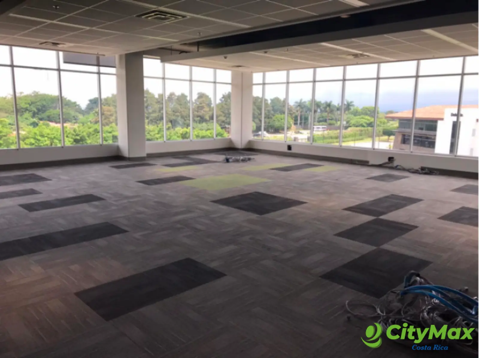 Amplia Oficina En Alquiler de 1650m² en Belén SJO - foto 5