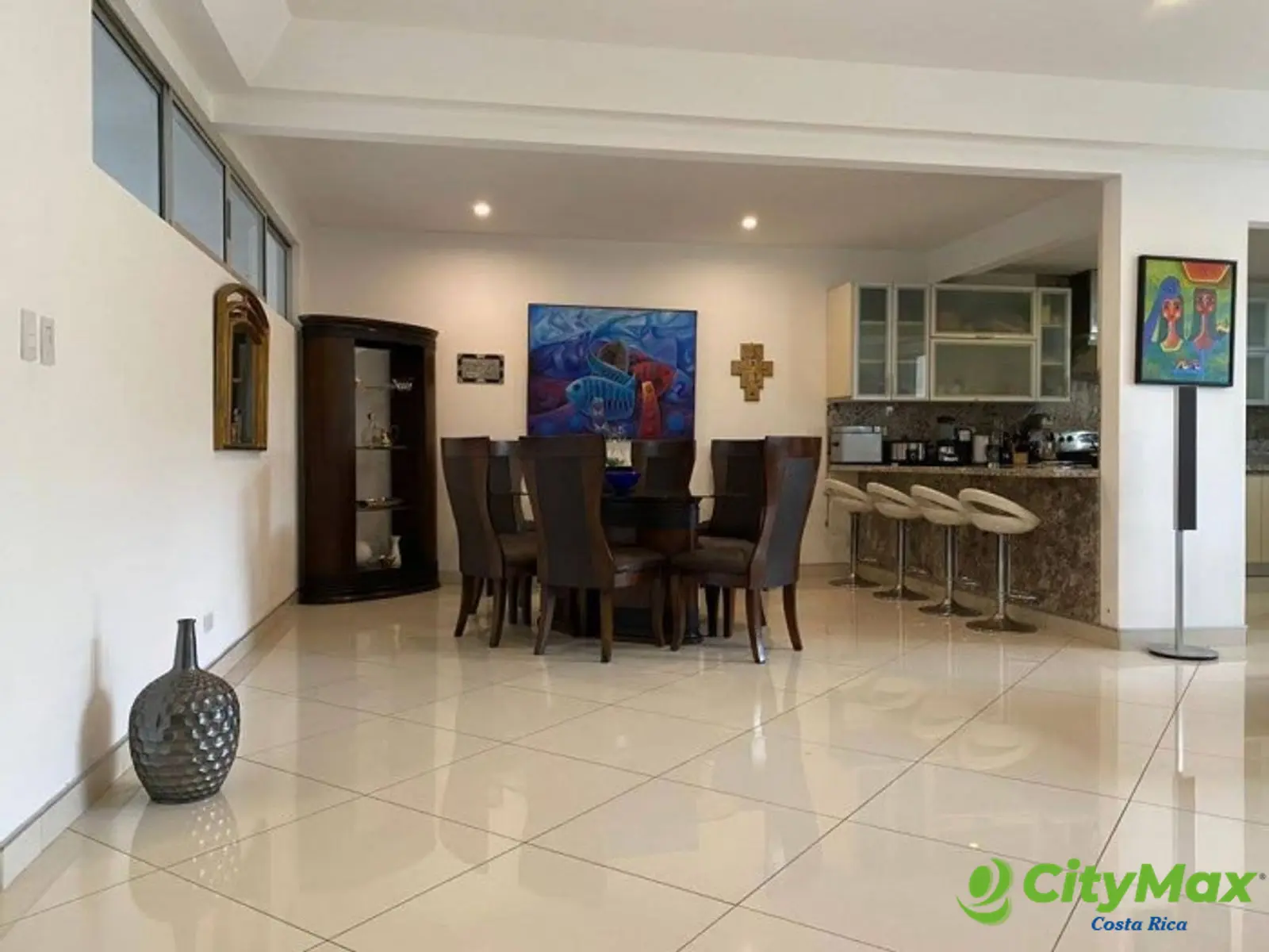 Rento lujosa casa Amueblada en Condominio en Escazú - foto 2