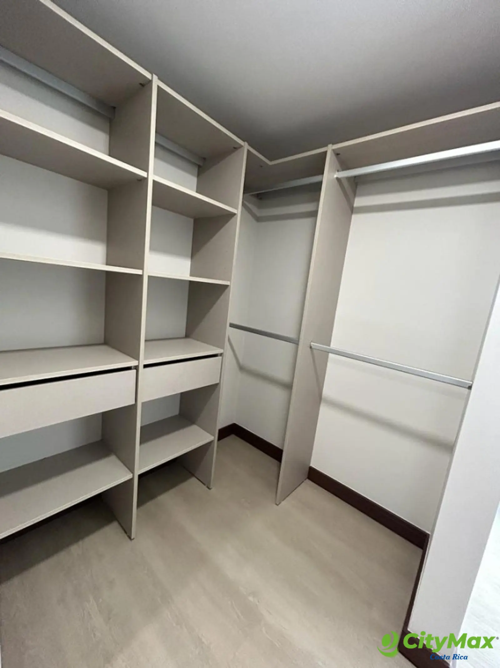 Apartamento en Renta en La Uruca San José Costa Rica - foto 8