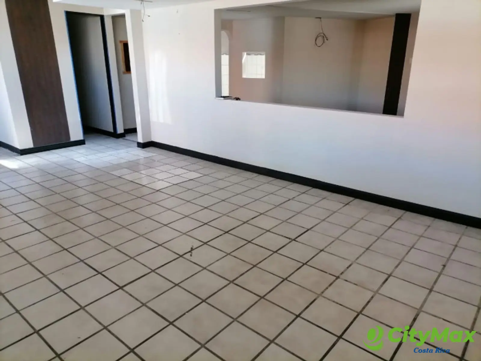 En venta local comercial y Apartamento en Heredia CR - foto 13