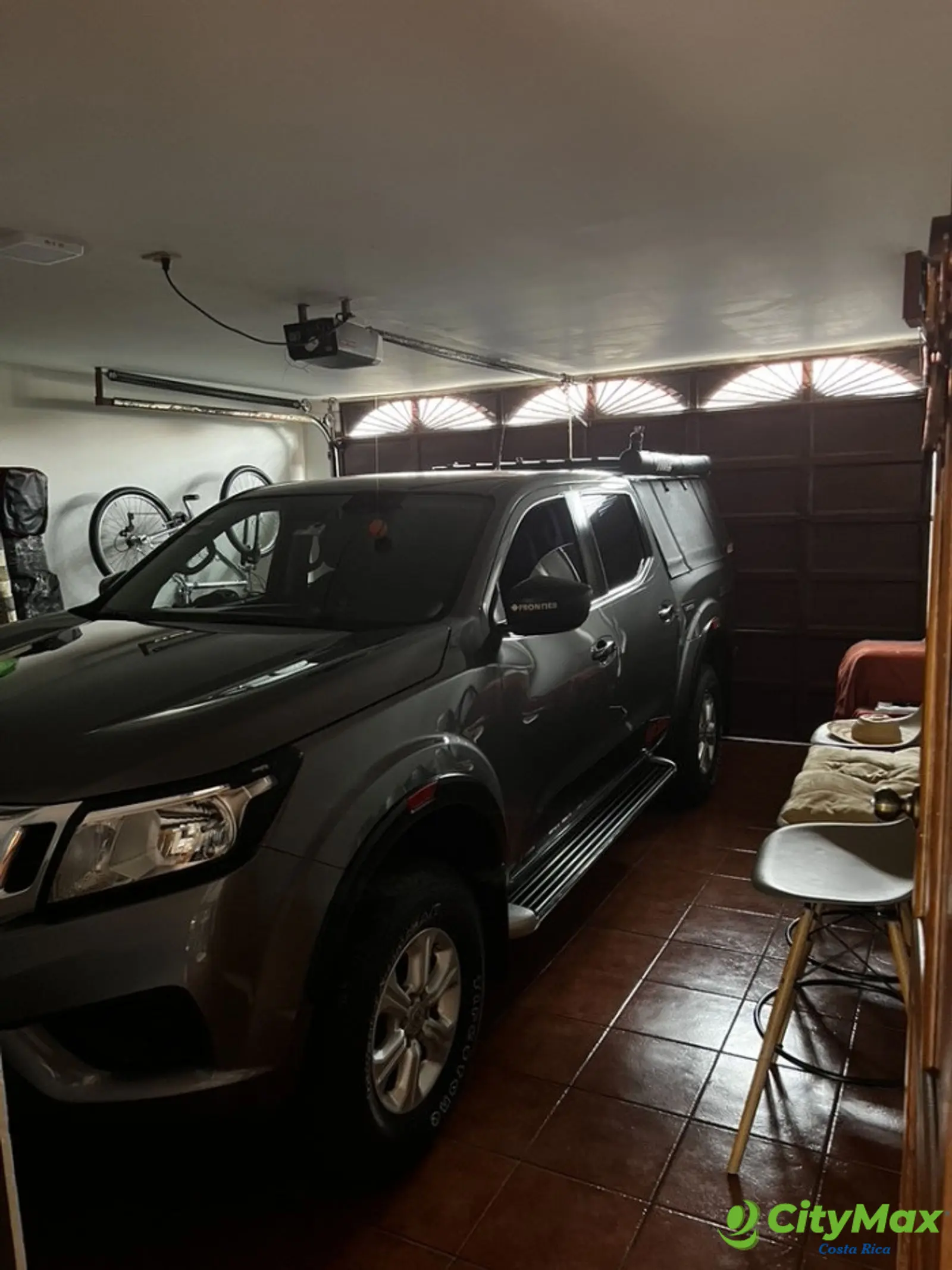Hermosa casa esquinera en Venta en San Rafael Abajo - foto 5