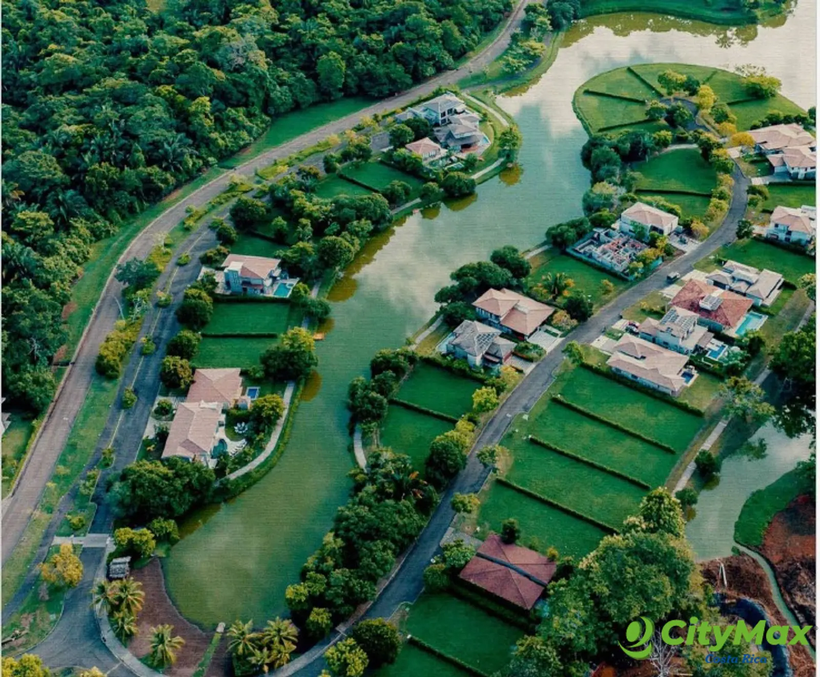 Amplio Terreno en Venta Playa Hermosa Puntarenas - foto 2