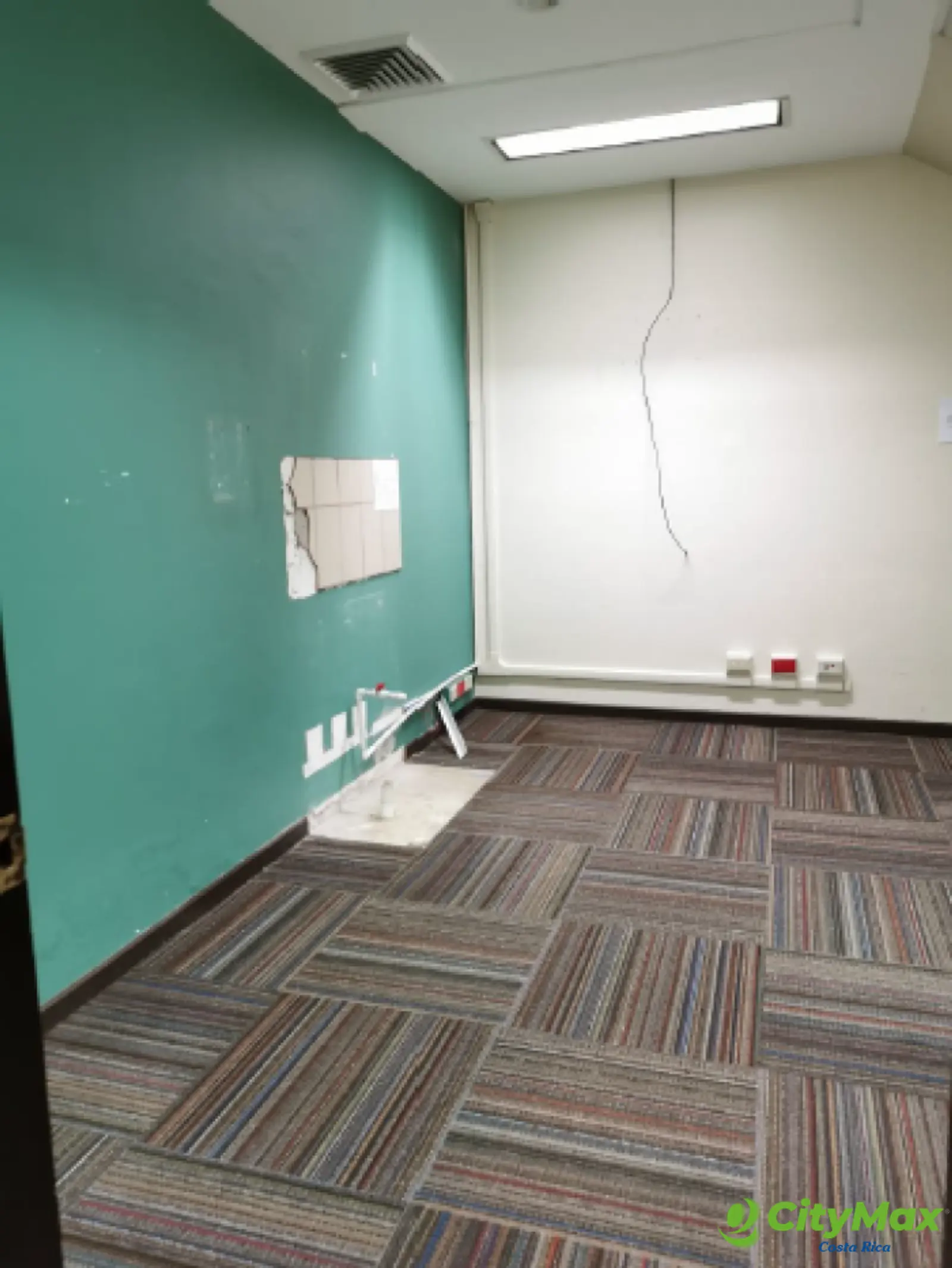 Oficinas en Alquiler con 1,056 m² en Barreal Heredia - foto 23