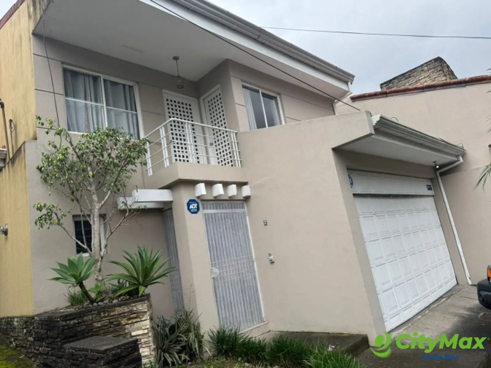 Venta de Casa Independiente en Curridabat - foto 2