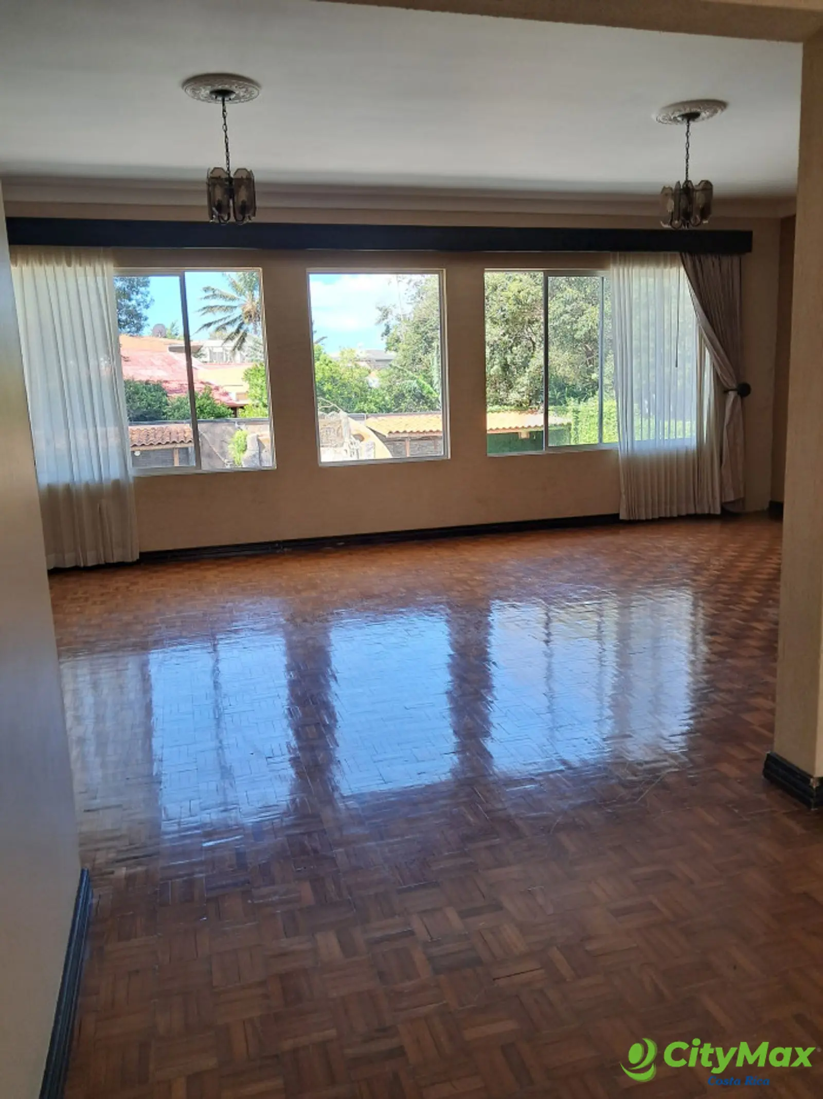 Hermosa casa quinta en venta en ciudad colón - foto 5
