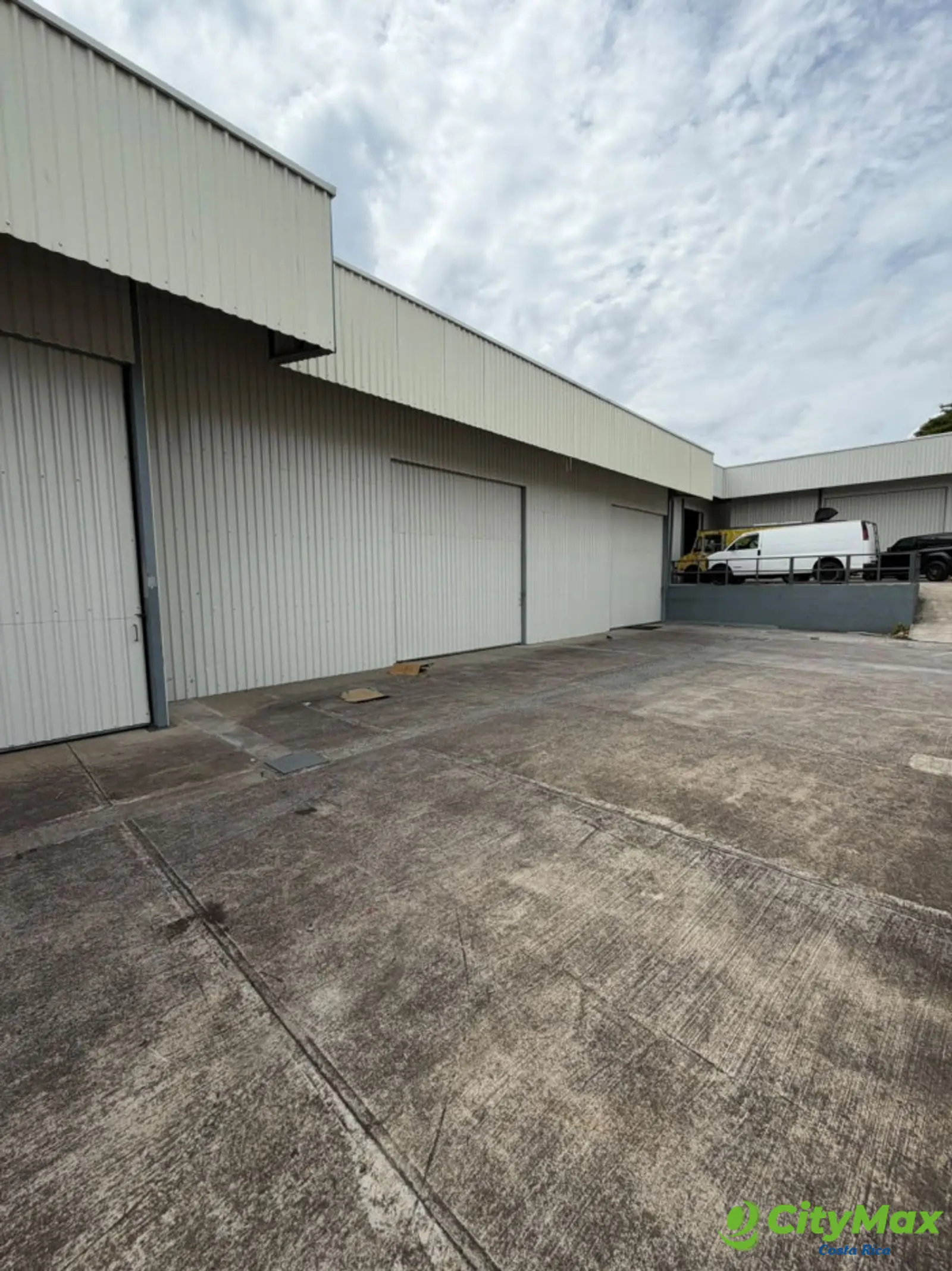 Bodega de 136m2 en renta en Radial de Belén en Heredia - foto 4