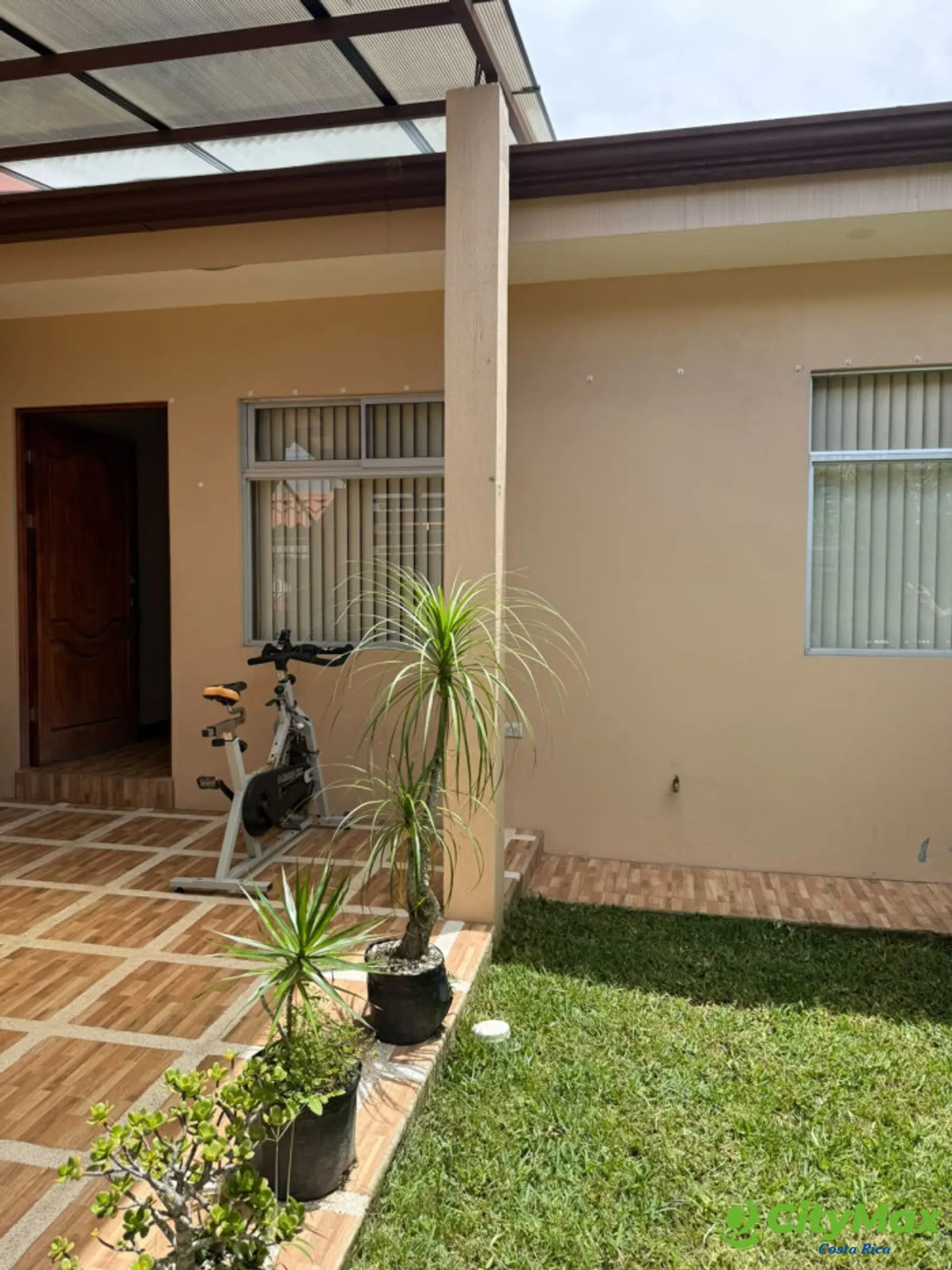 Hermosa Casa en Venta, Caballo Blanco, Cartago - foto 2
