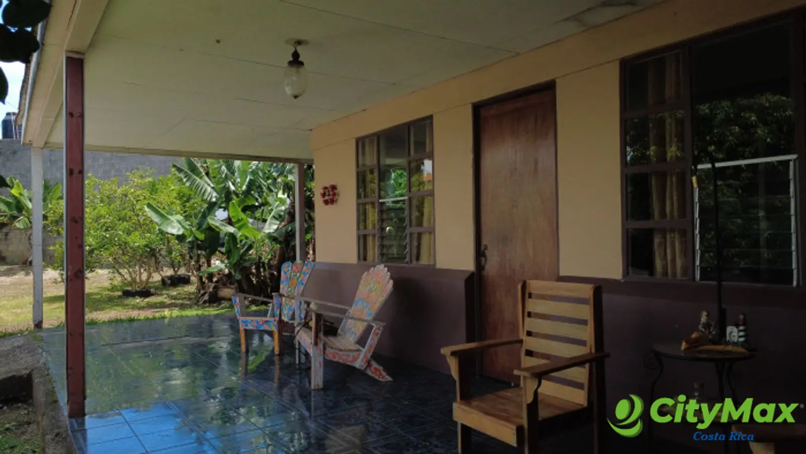 En Venta Amplia Casa En Santa Lucia De Heredia - Casa 2
