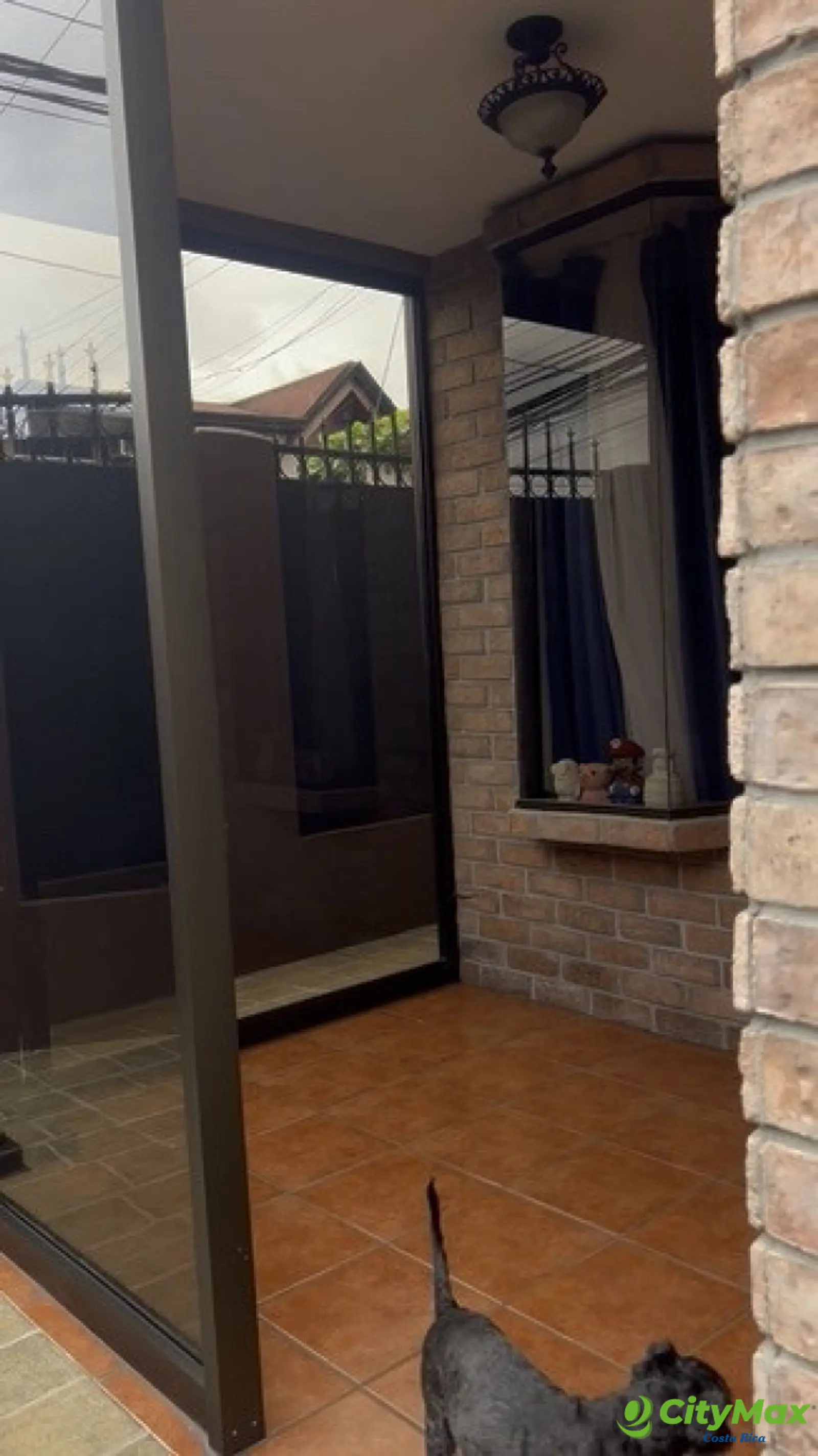 Hermosa casa esquinera en Venta en San Rafael Abajo - foto 7