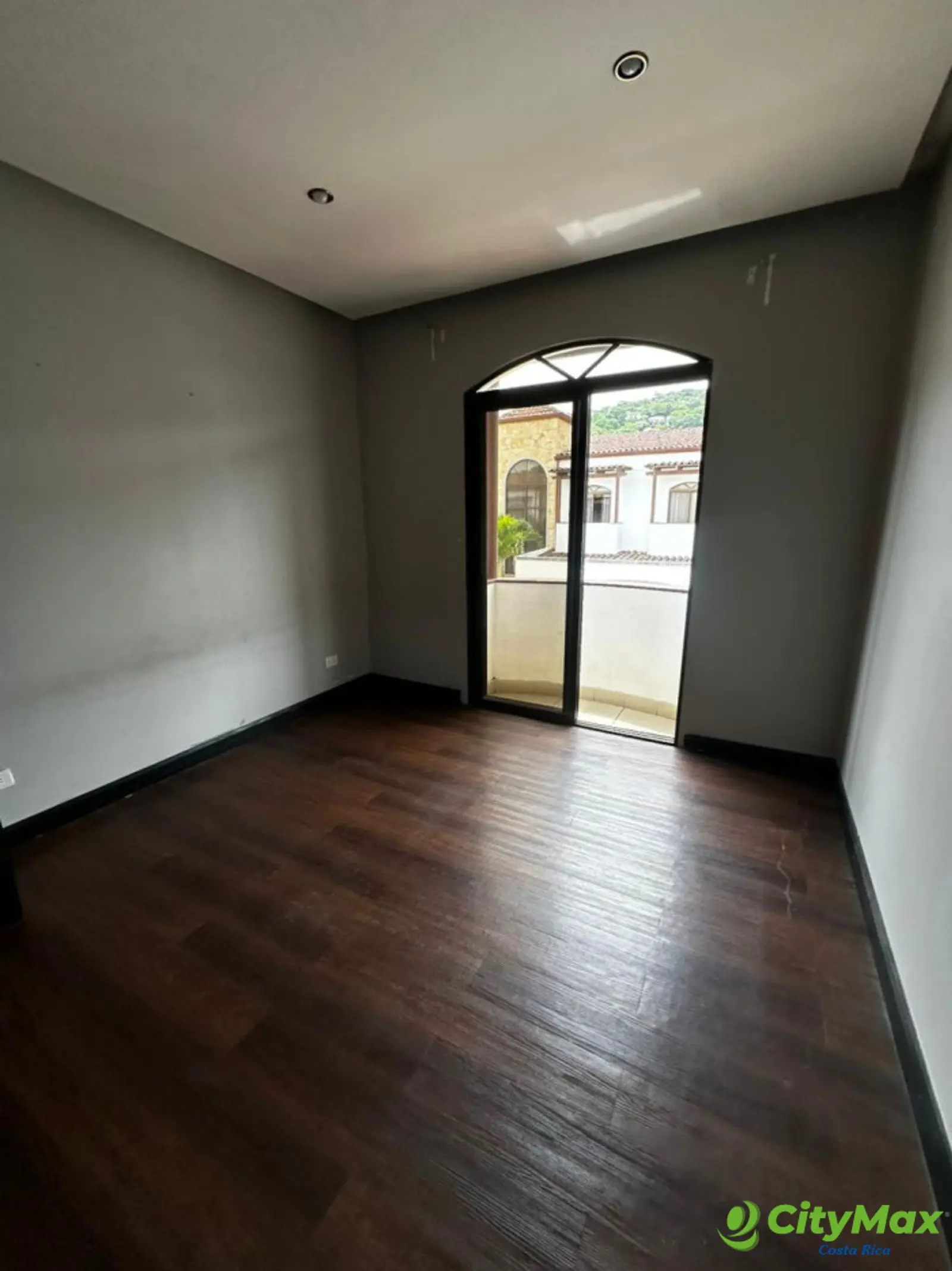 Hermosa Casa en Venta en Pozos de Santa Ana - foto 9