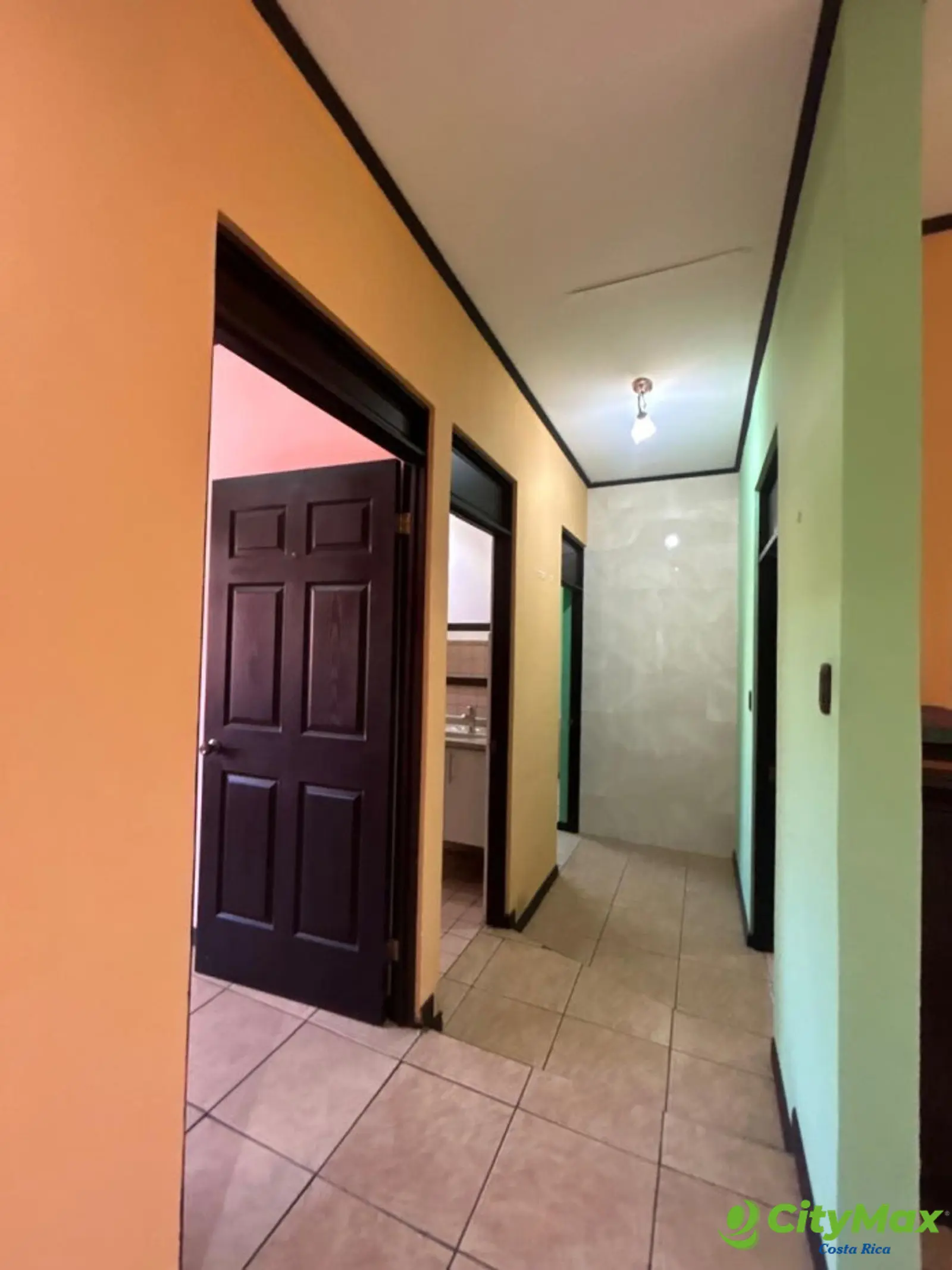 Venta de hermosa casa en Heredia Mercedes Norte  - foto 16