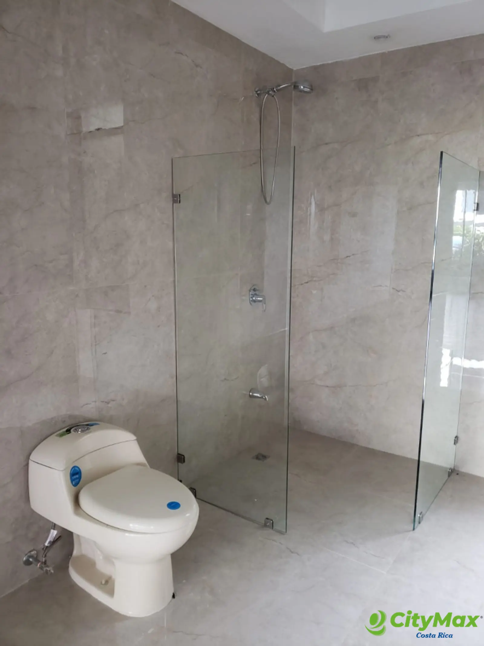 Apartamento en venta en condominio San Rafael de Escazú - foto 9