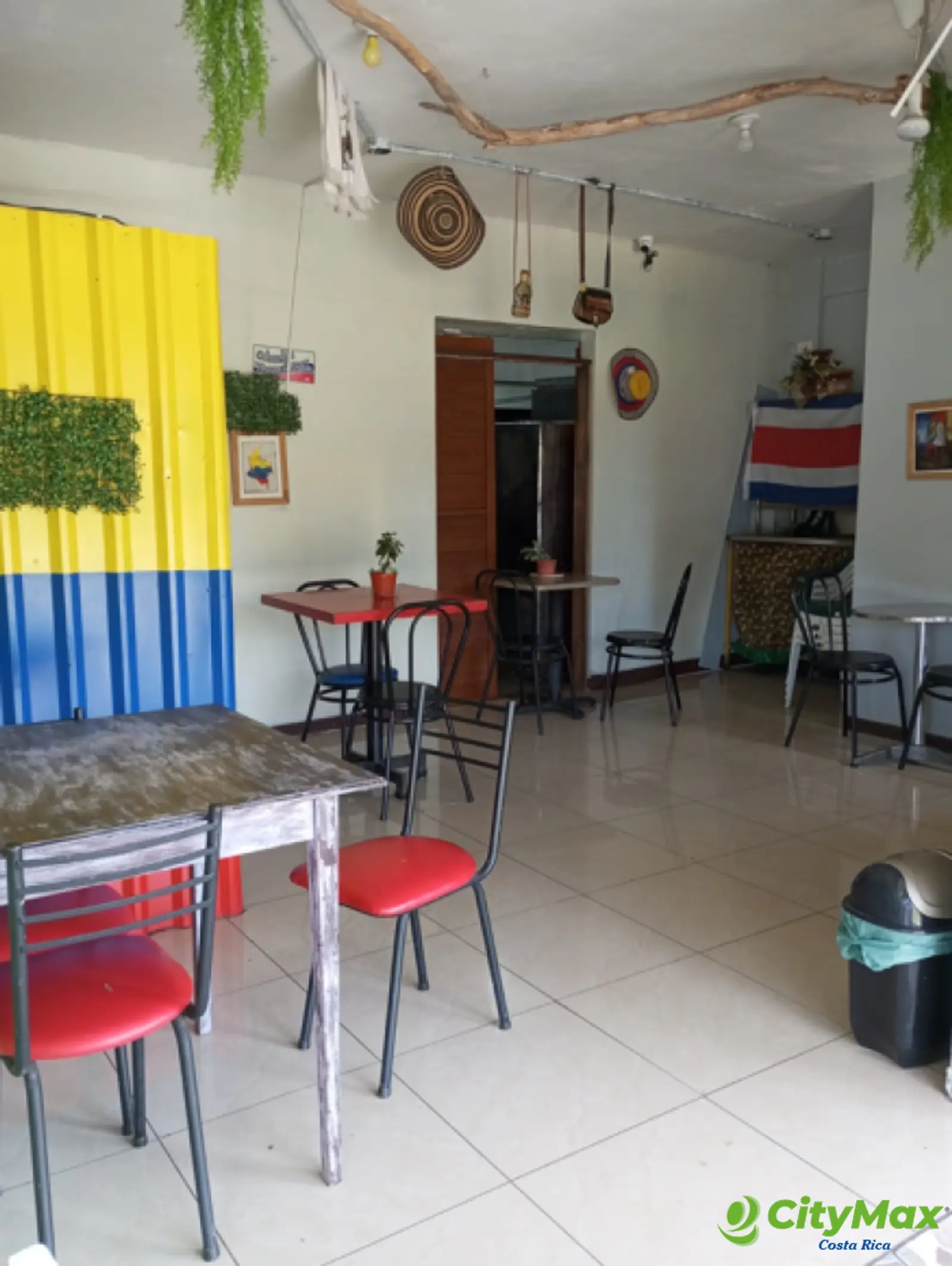 Edificio Comercial En Venta, San Pablo de Heredia - Local