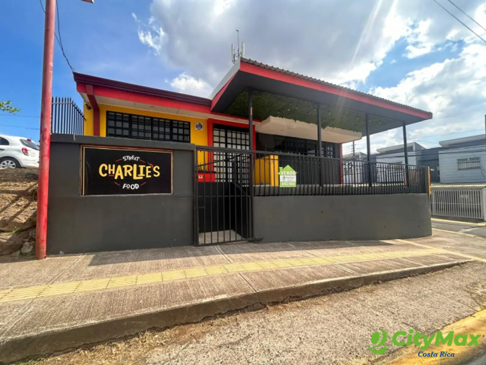 En venta local comercial y Apartamento en Heredia CR - foto 3