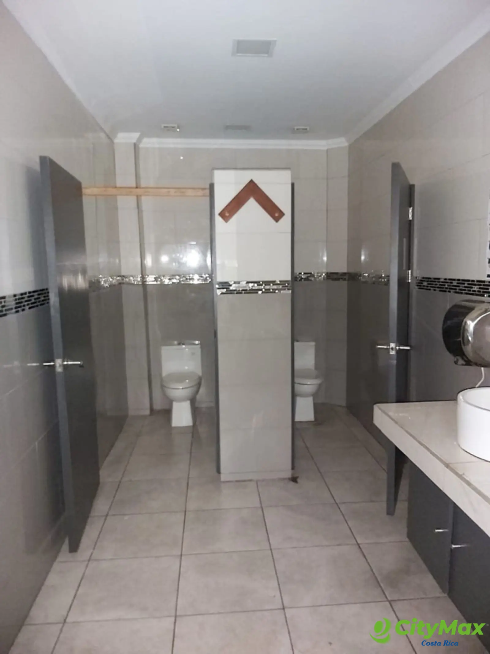 En Alquiler Bodega Comercial Pavas Zona Industrial SJO - foto 5