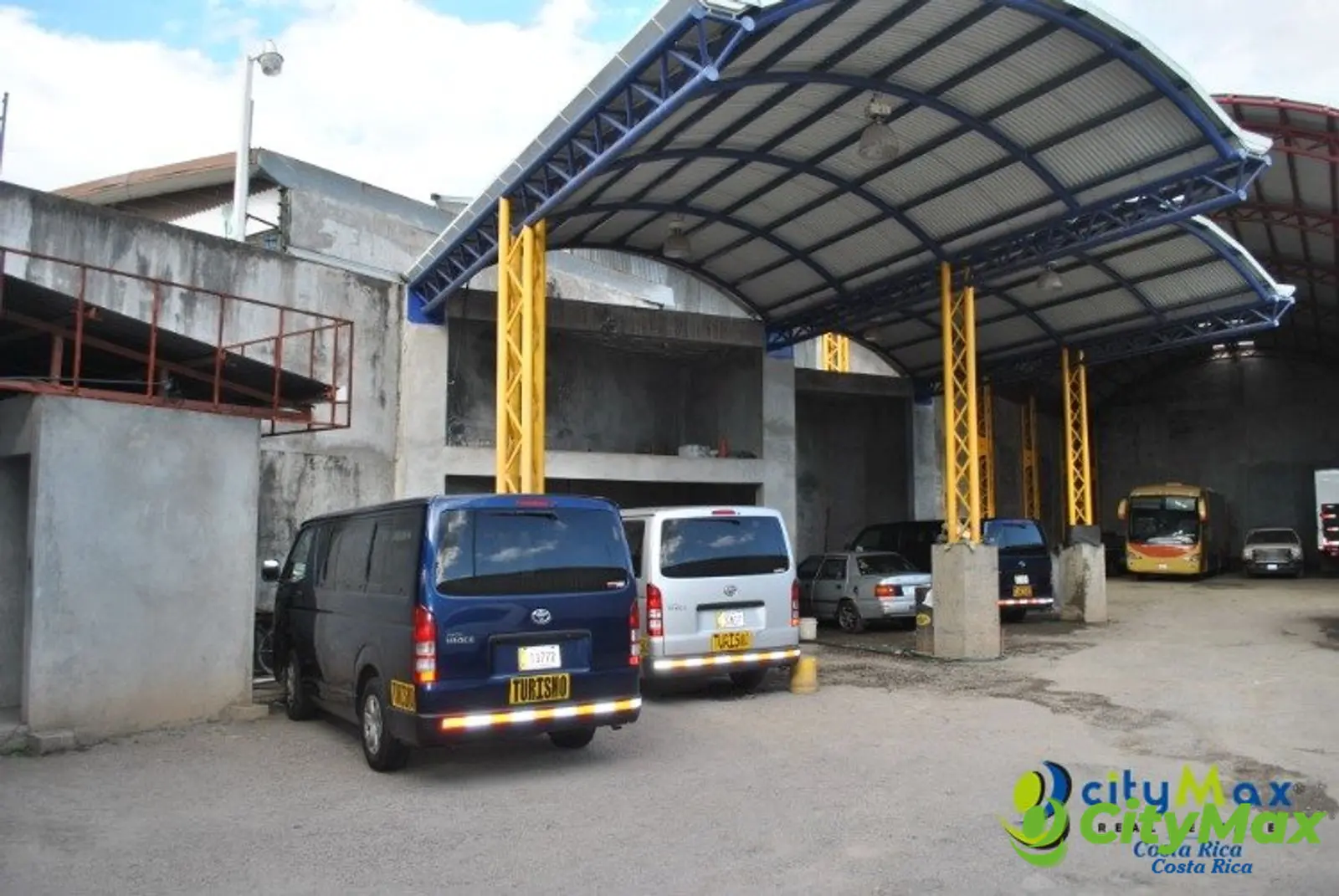 Venta de Plantel Techado en Desamparados, San José - foto 2
